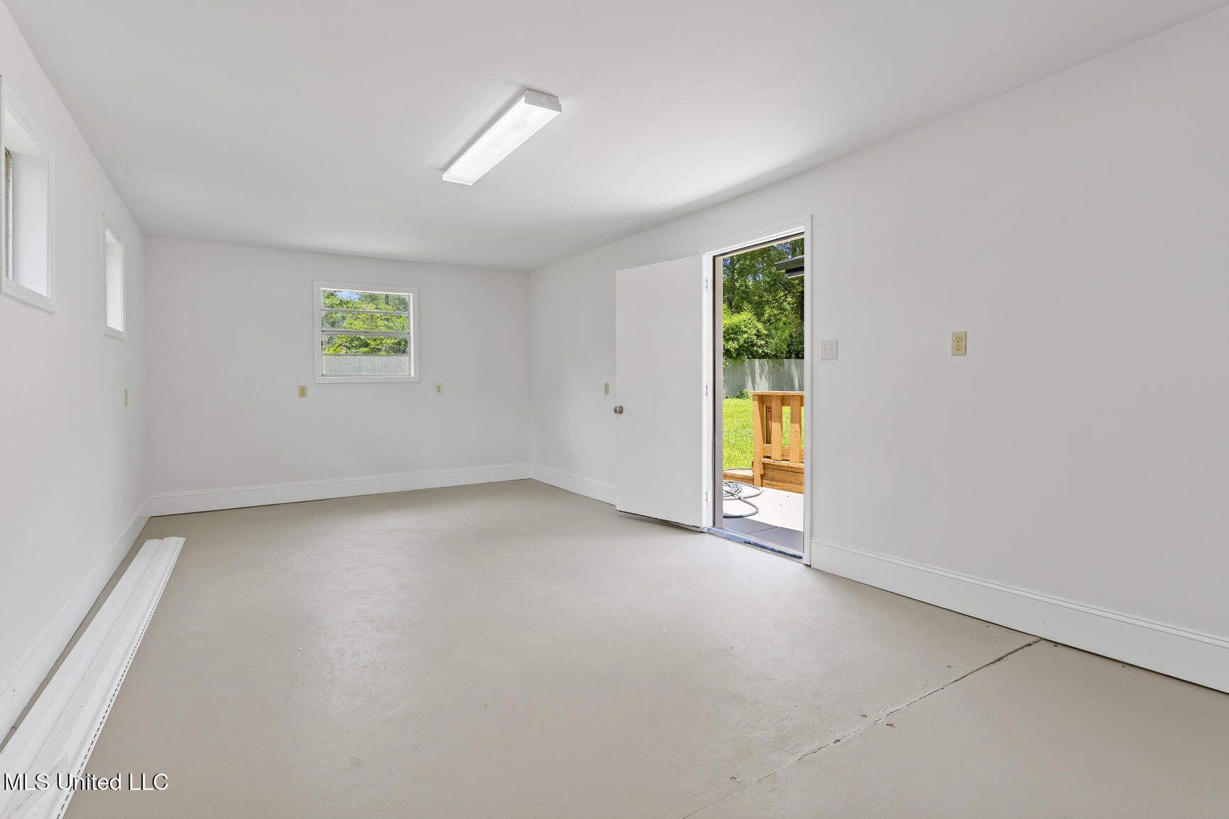 1606 Lockwood Avenue Property Photo 29