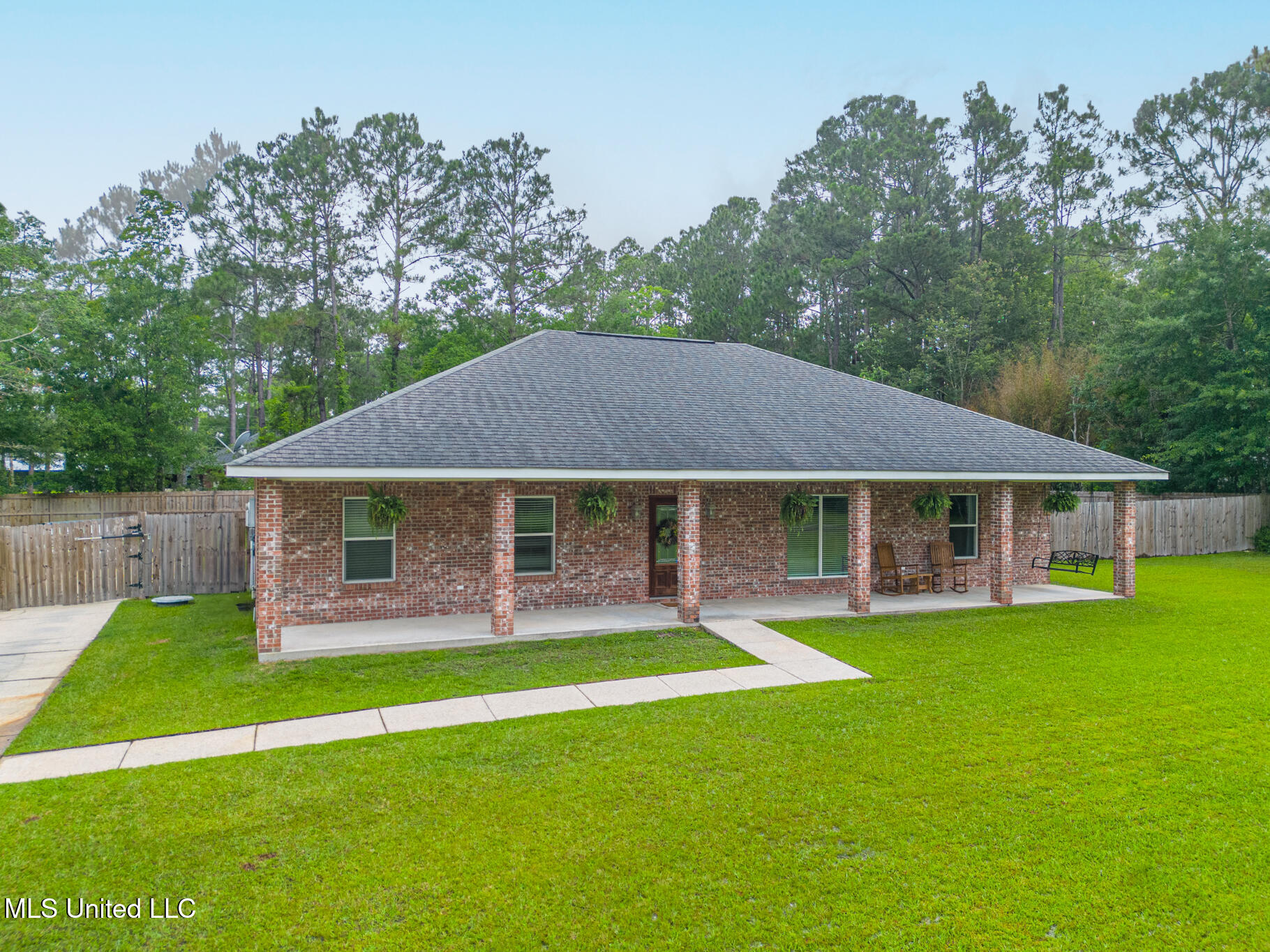6811 Old Fort Bayou Road Property Photo 1