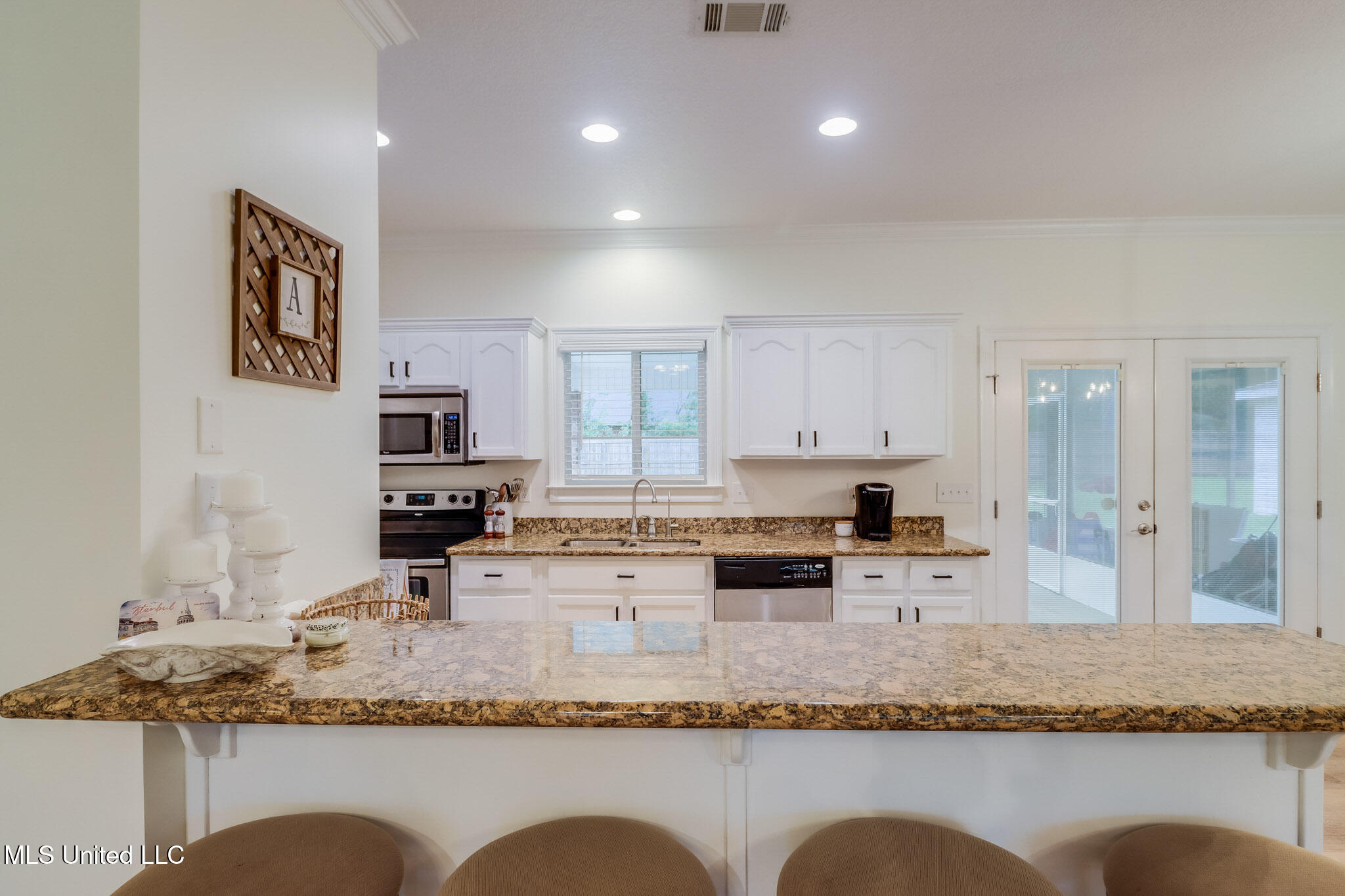 6811 Old Fort Bayou Road Property Photo 6