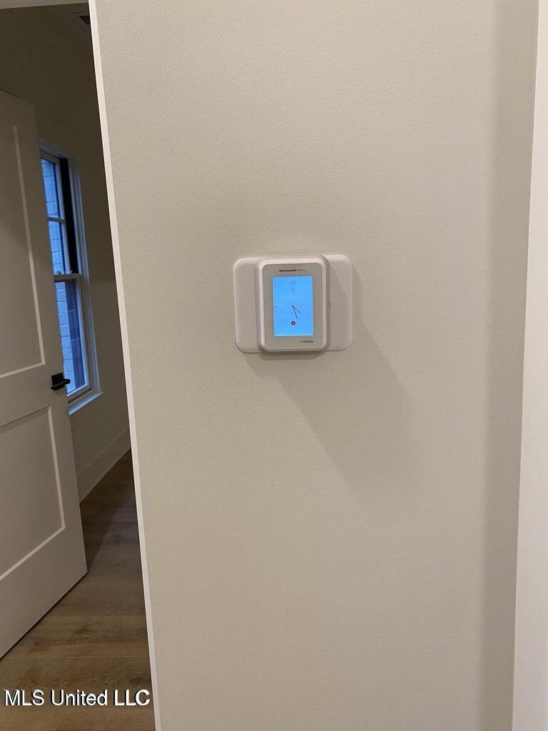 2441 Memphis Street Property Photo 17