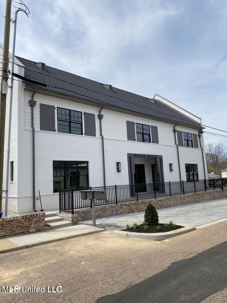 2441 Memphis Street Property Photo 20