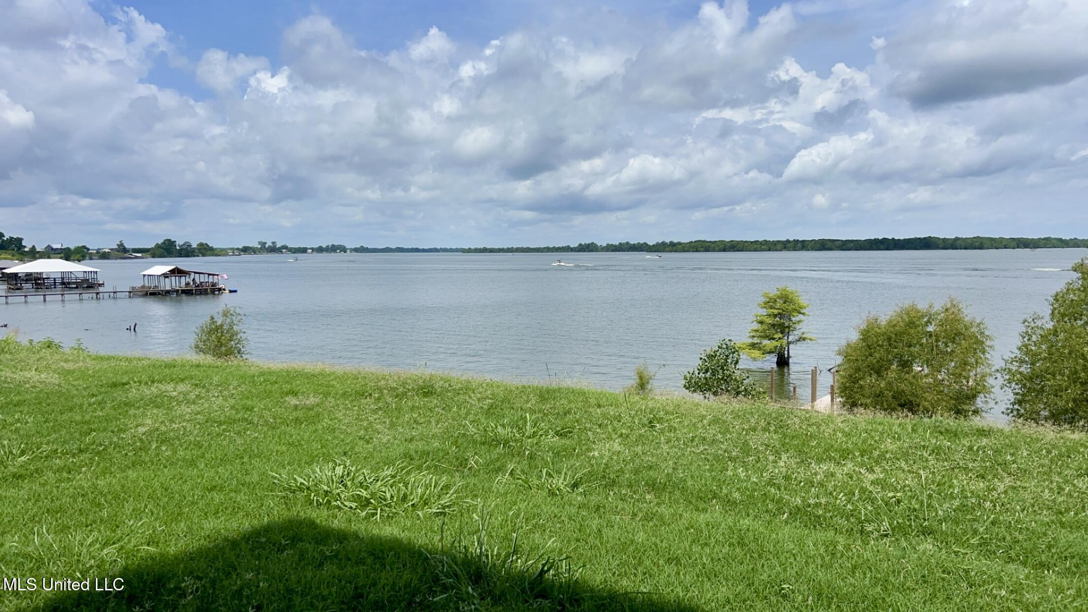1216 Eagle Lake Shore Road Road Property Photo 4