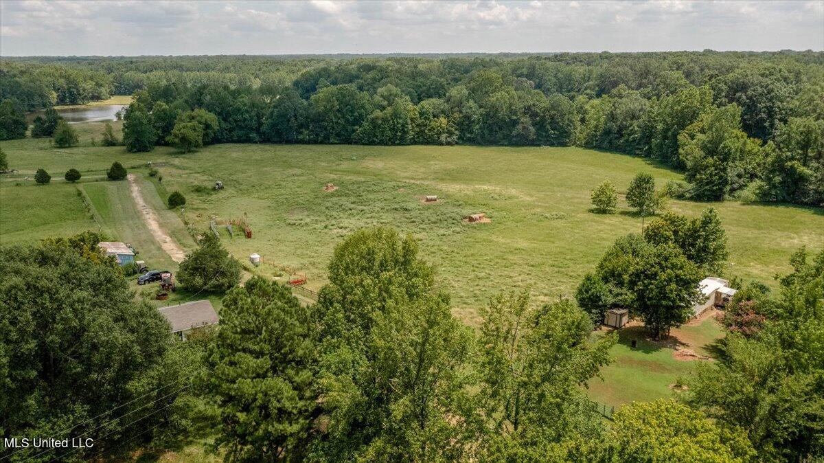 1968 Bend Road Property Photo 10