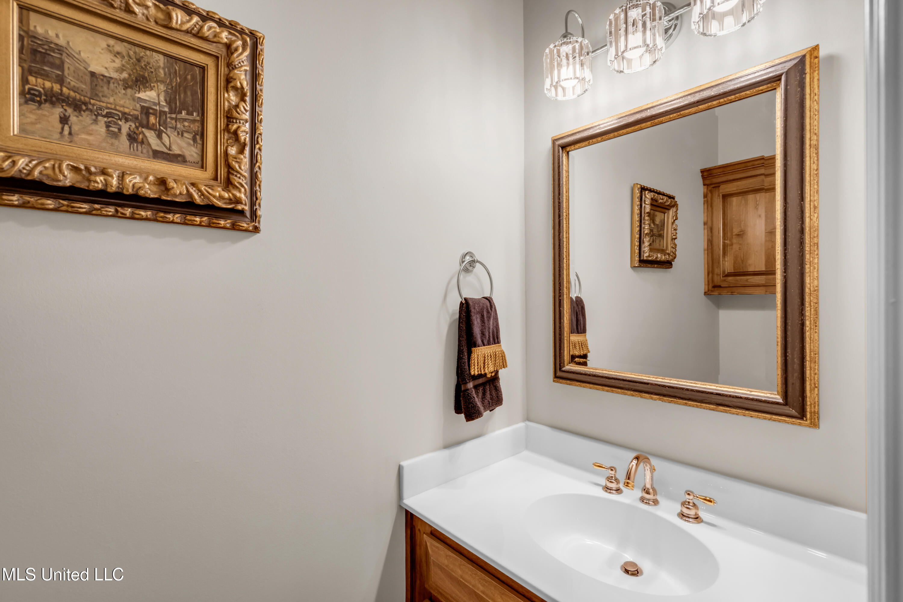 127 Surgeres Place Property Photo 19
