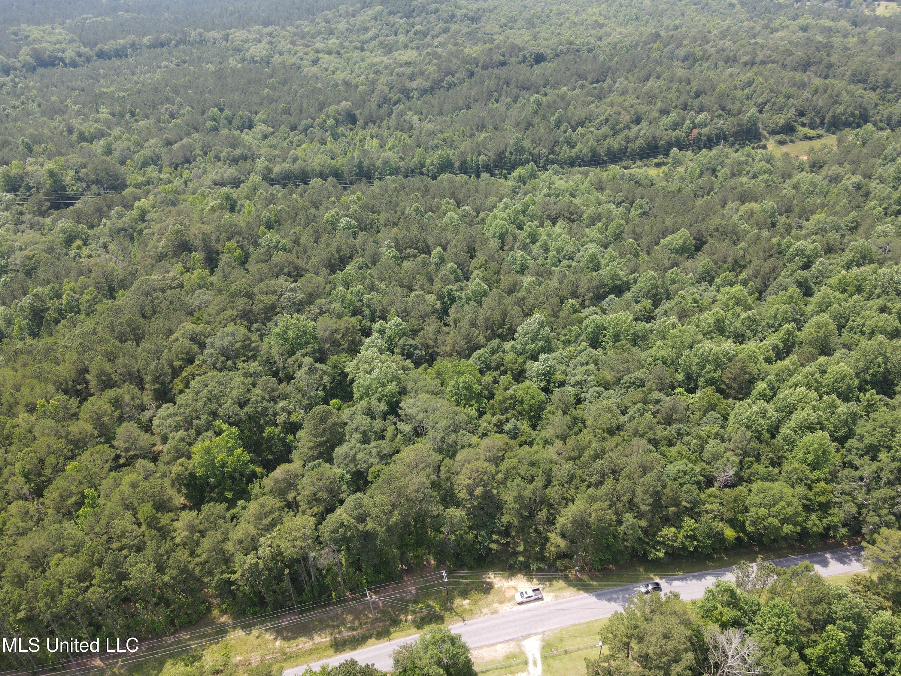 County Rd 37 Property Photo 13