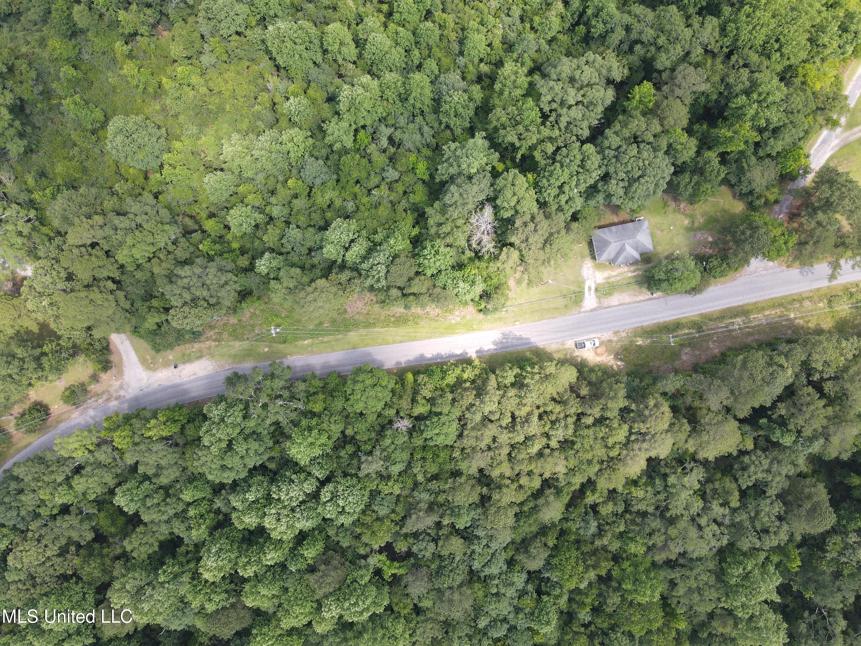 County Rd 37 Property Photo 16
