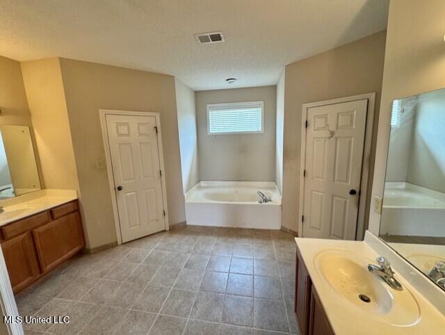 7428 Wallingford Drive Property Photo 8