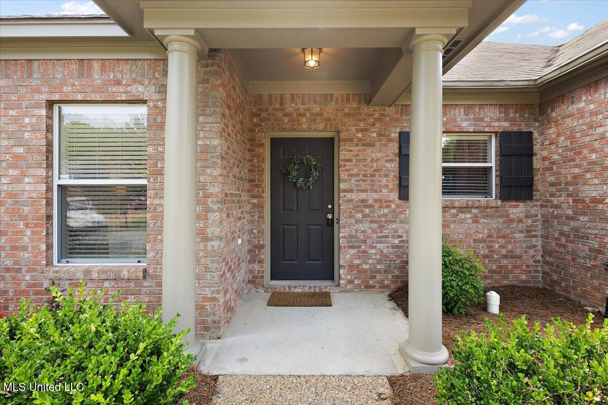 935 Frisky Drive Property Photo 4