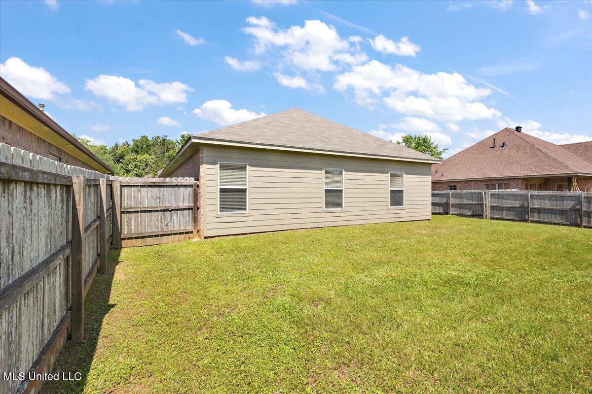 935 Frisky Drive Property Photo 29