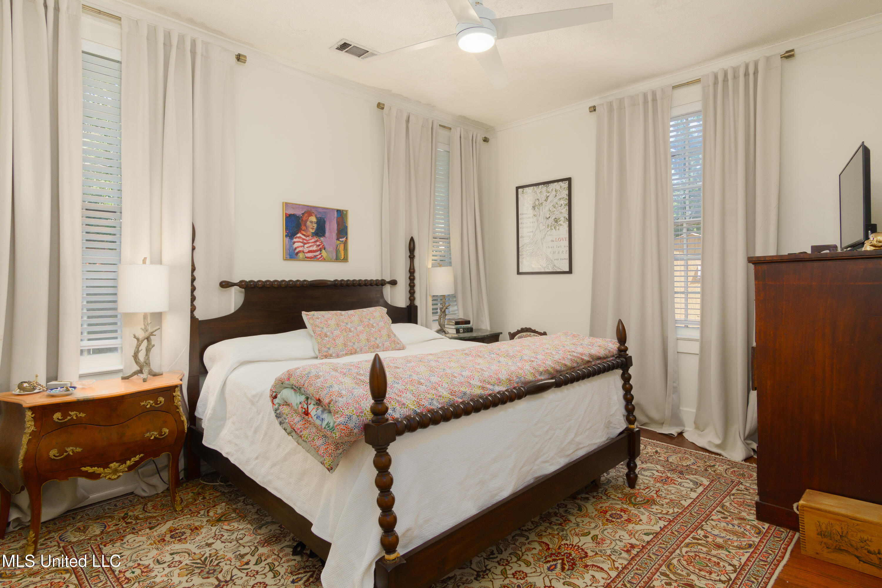 315 Mamie Street Property Photo 32