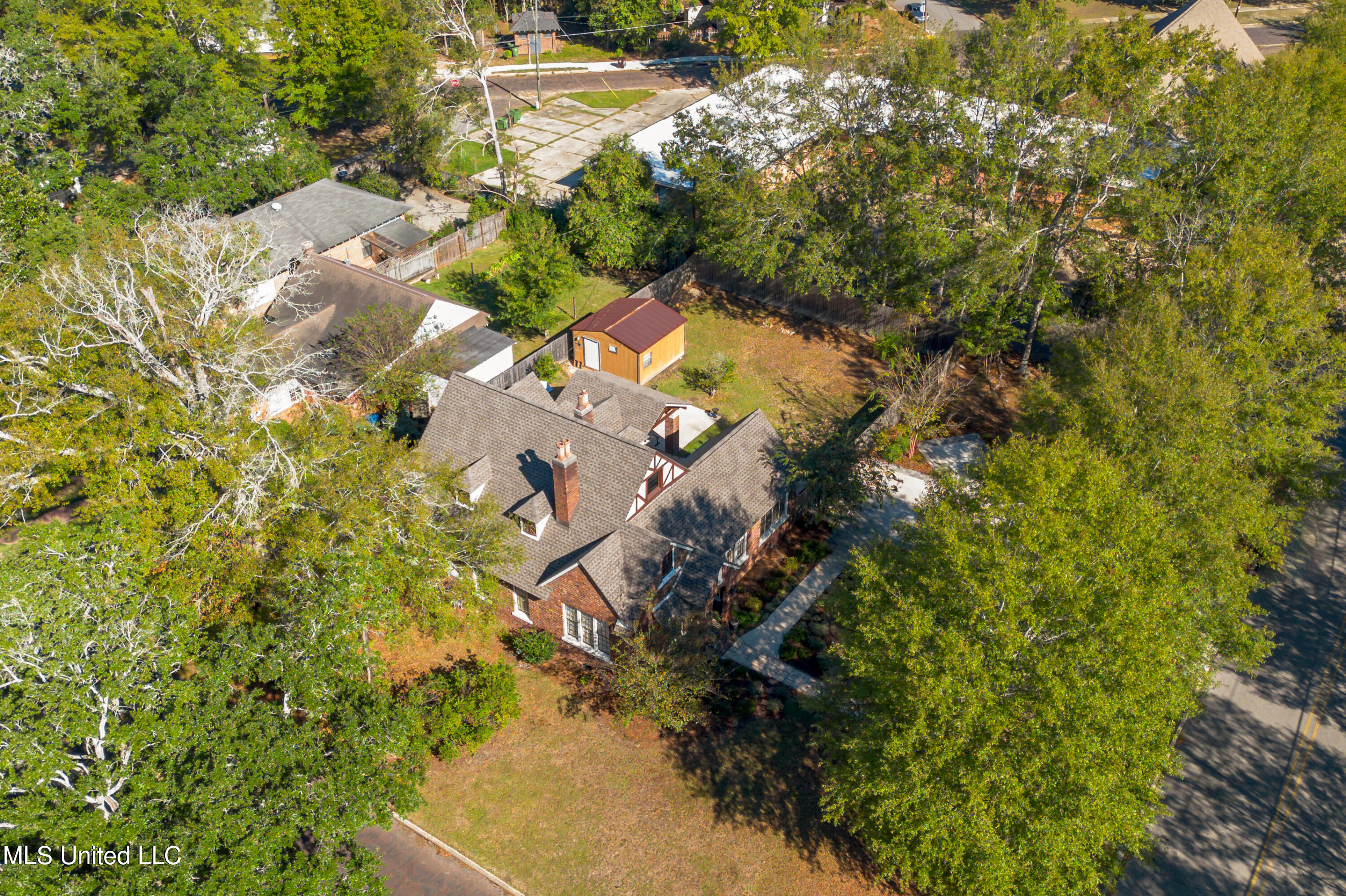 315 Mamie Street Property Photo 44