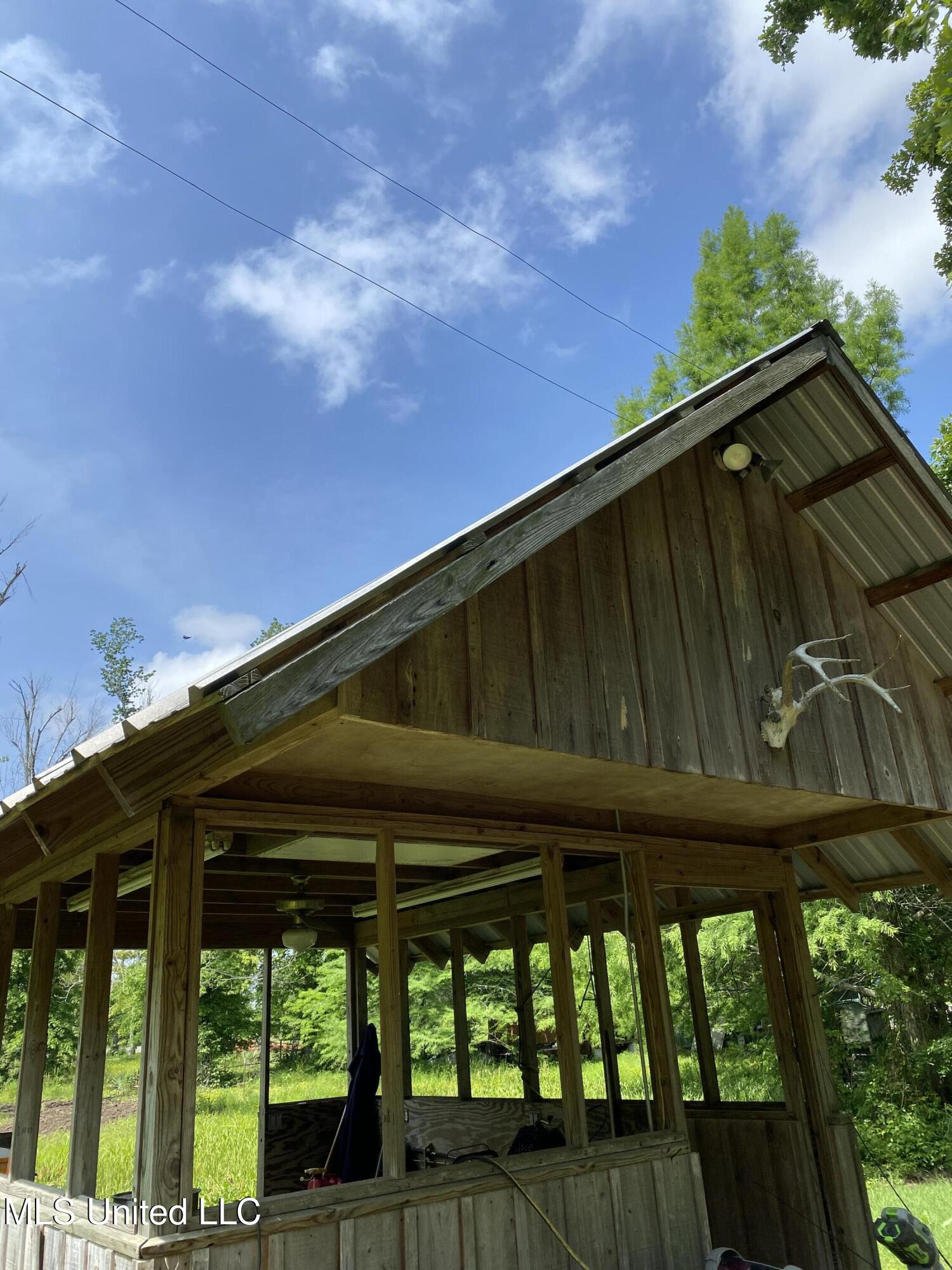 19142 La-15 Property Photo 9