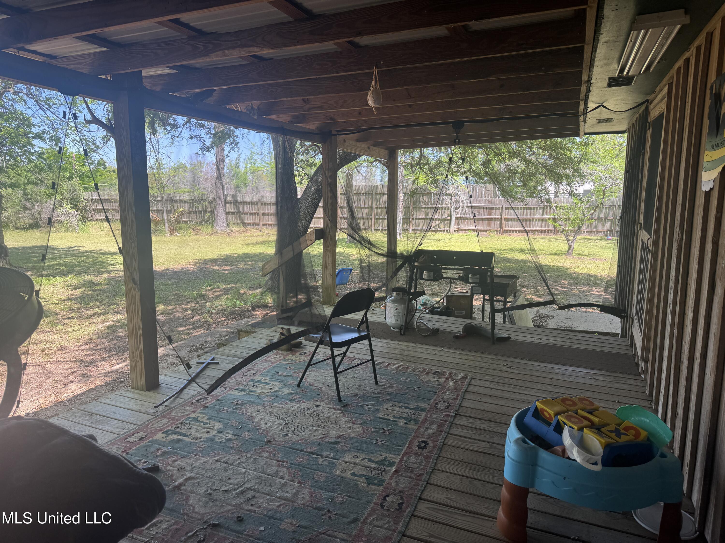 19142 La-15 Property Photo 13