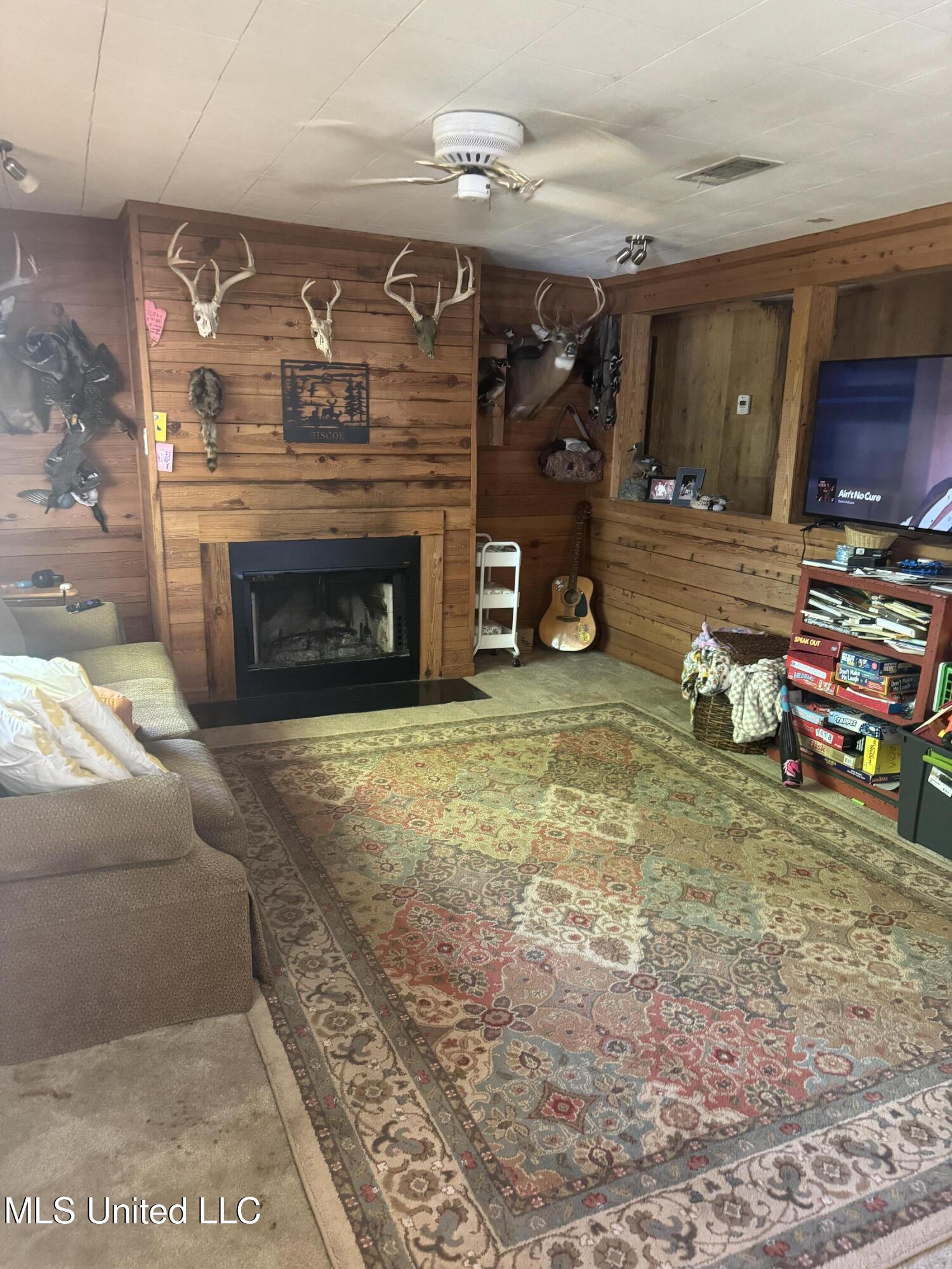 19142 La-15 Property Photo 15