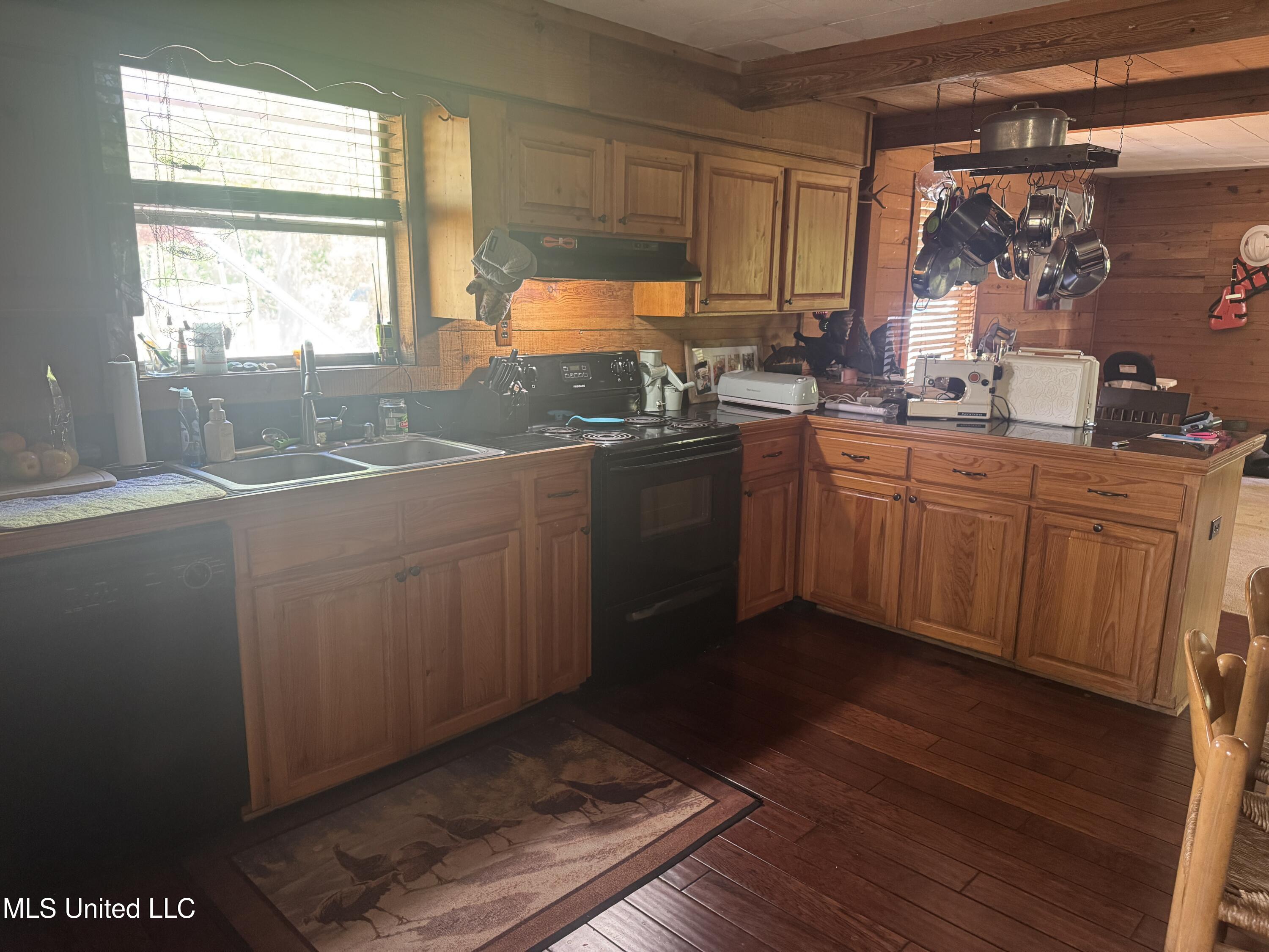 19142 La-15 Property Photo 19