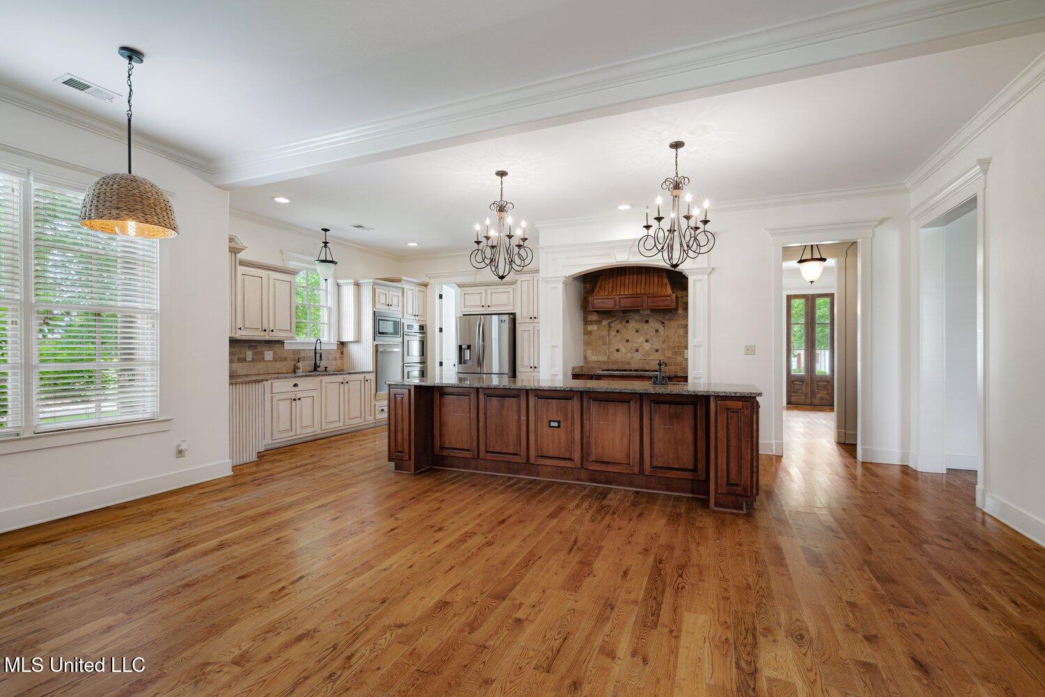 4050 Robinson Crossing Property Photo 18