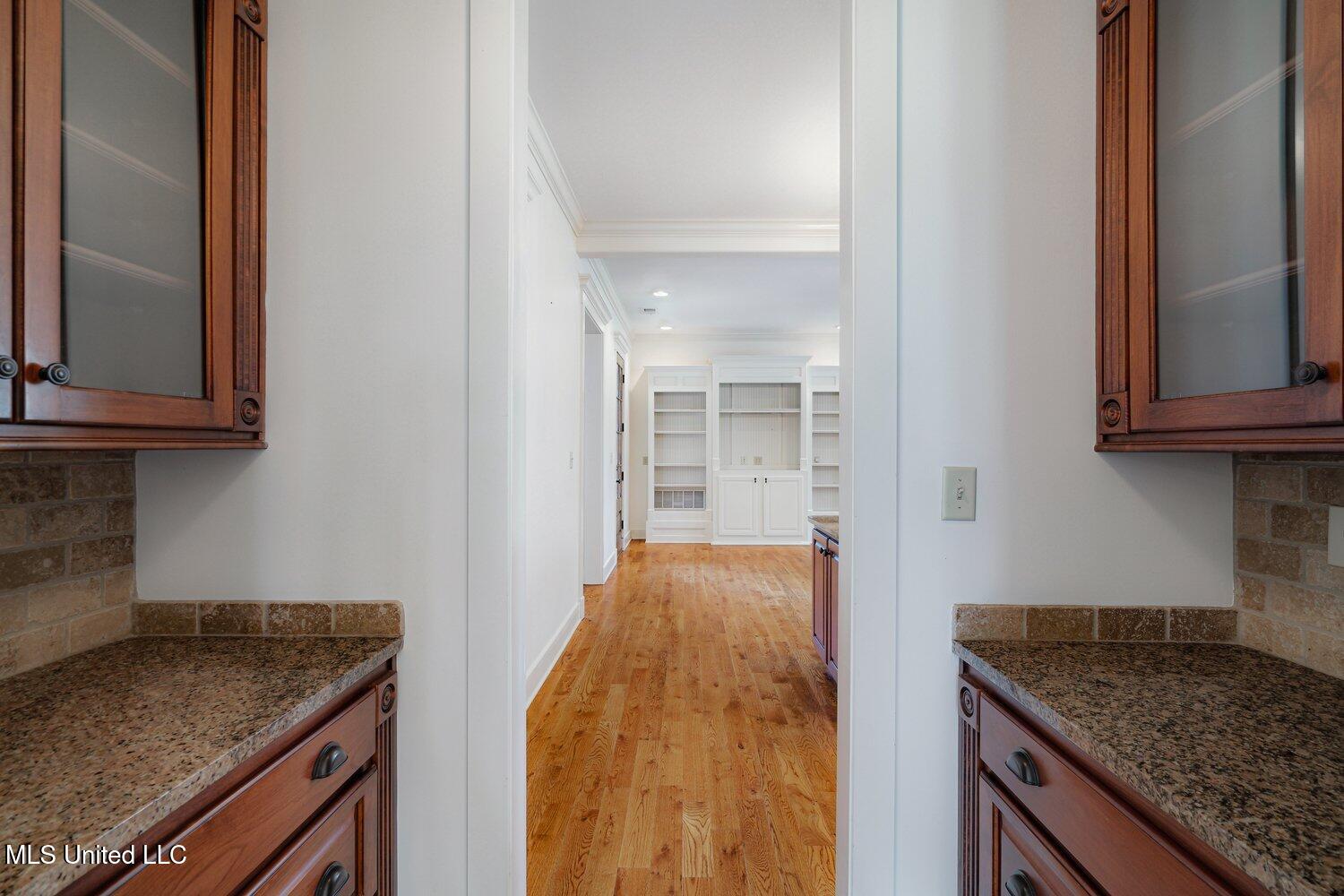 4050 Robinson Crossing Property Photo 21