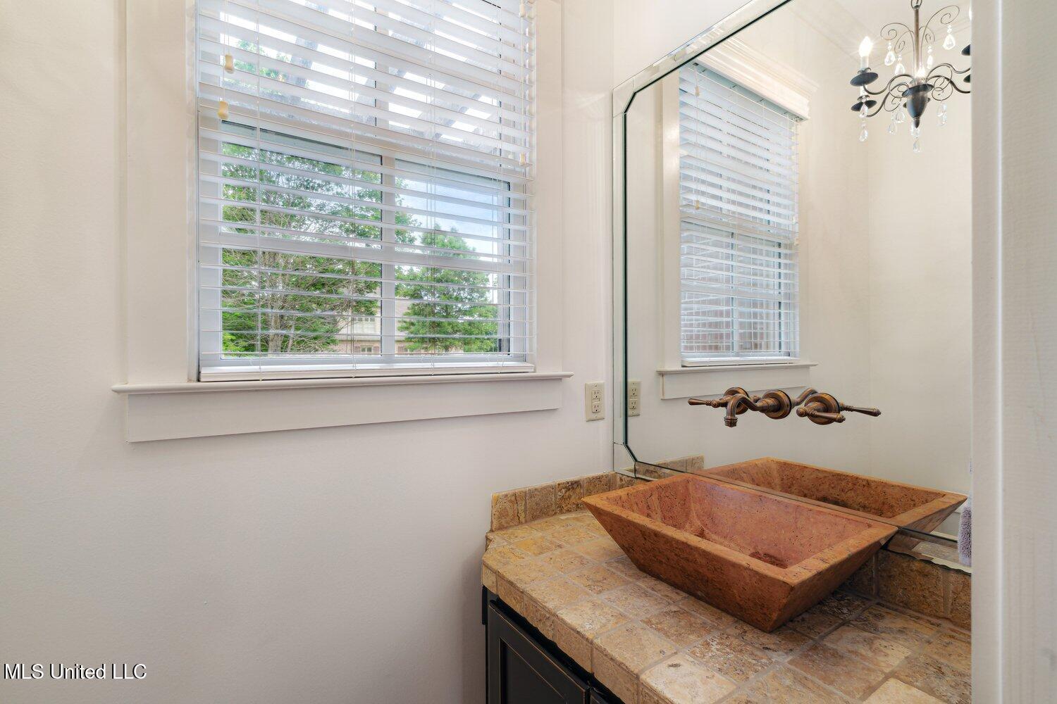 4050 Robinson Crossing Property Photo 23