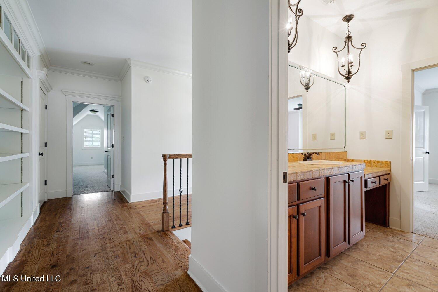 4050 Robinson Crossing Property Photo 30