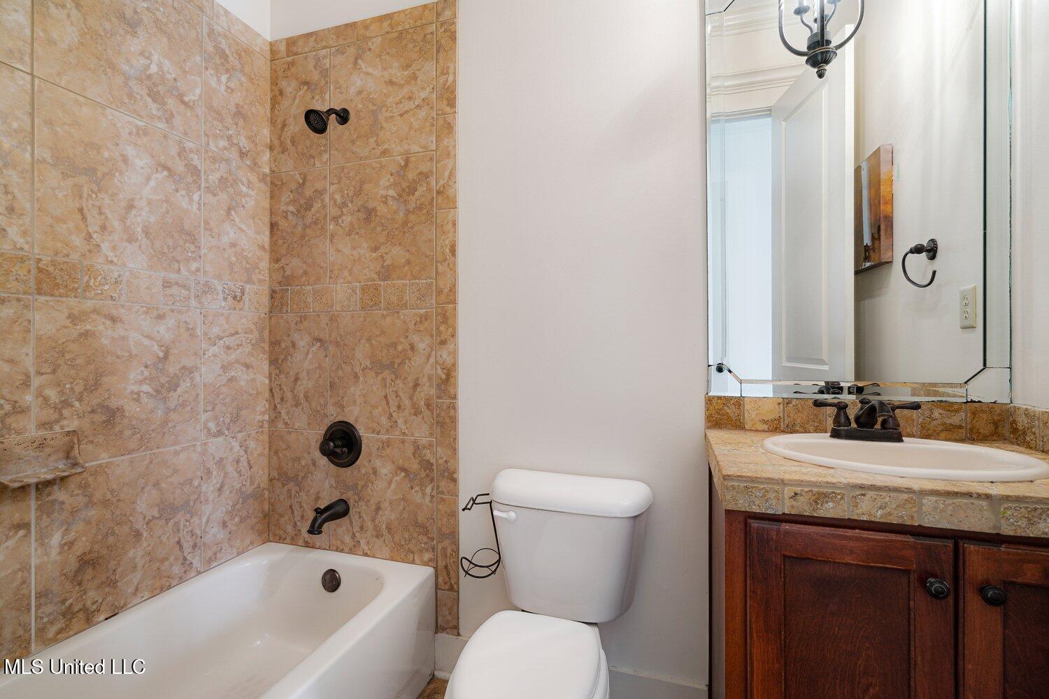 4050 Robinson Crossing Property Photo 36