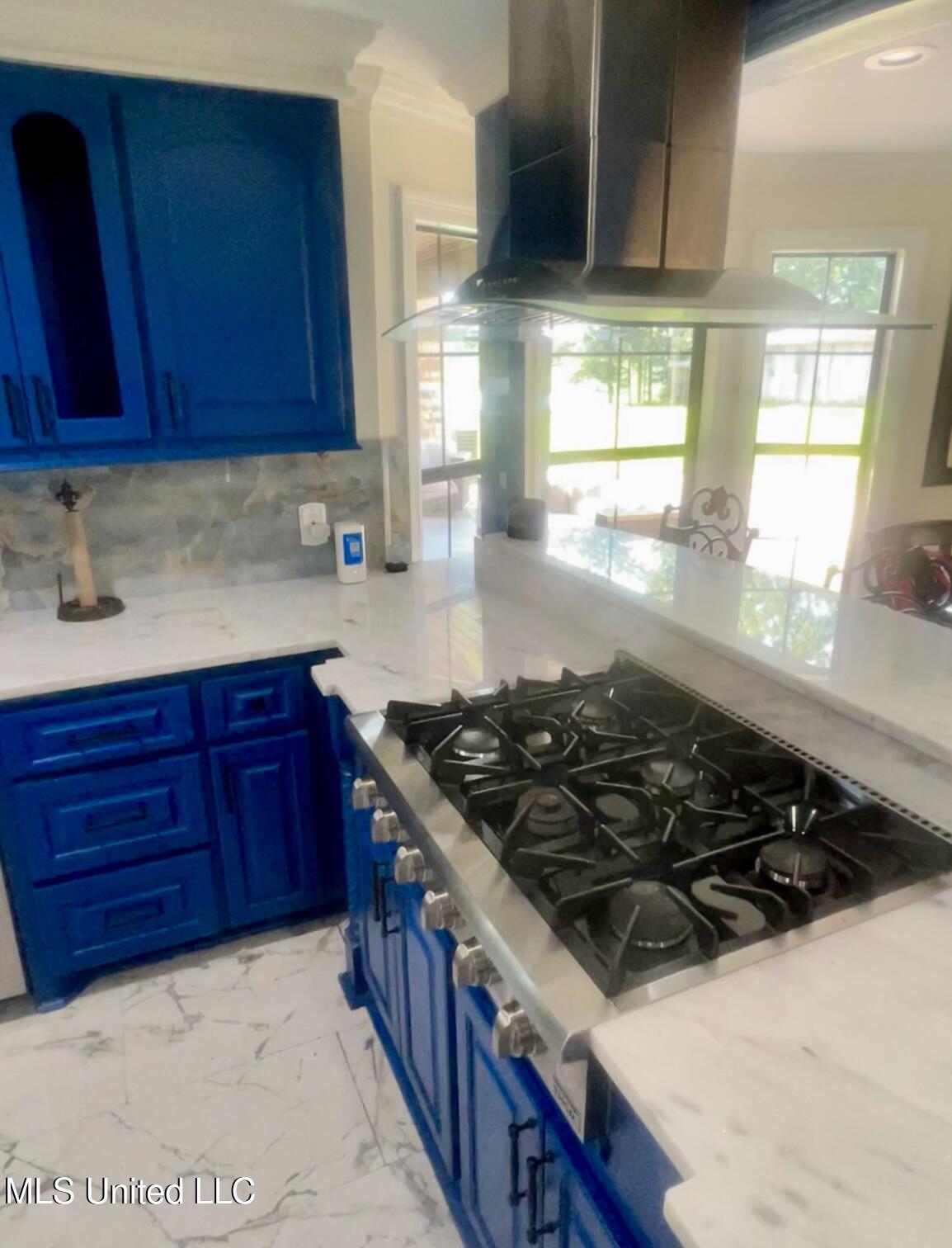 589 N Old Canton Road Property Photo 16