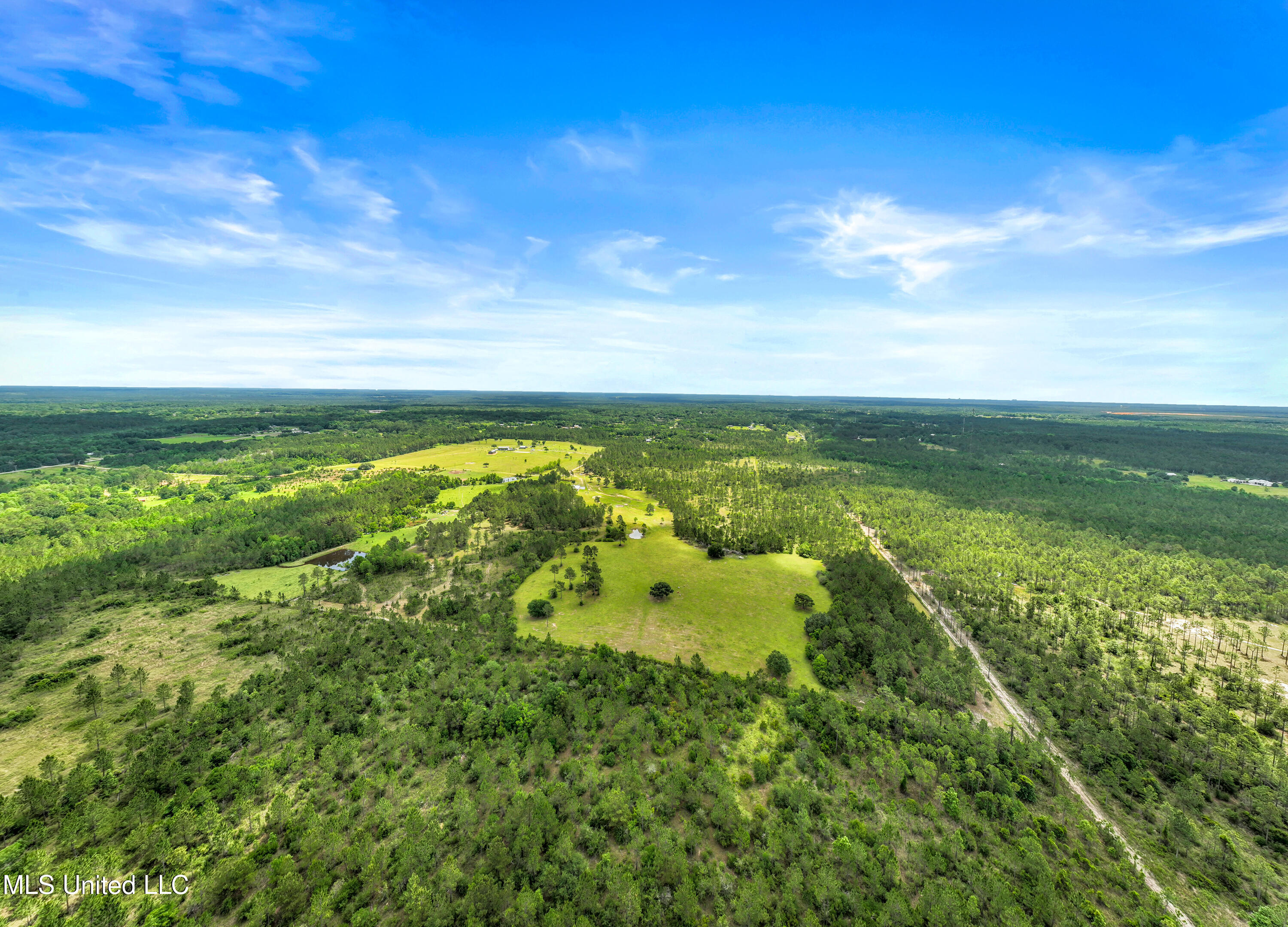 28193 J P Ladner Road Property Photo 11