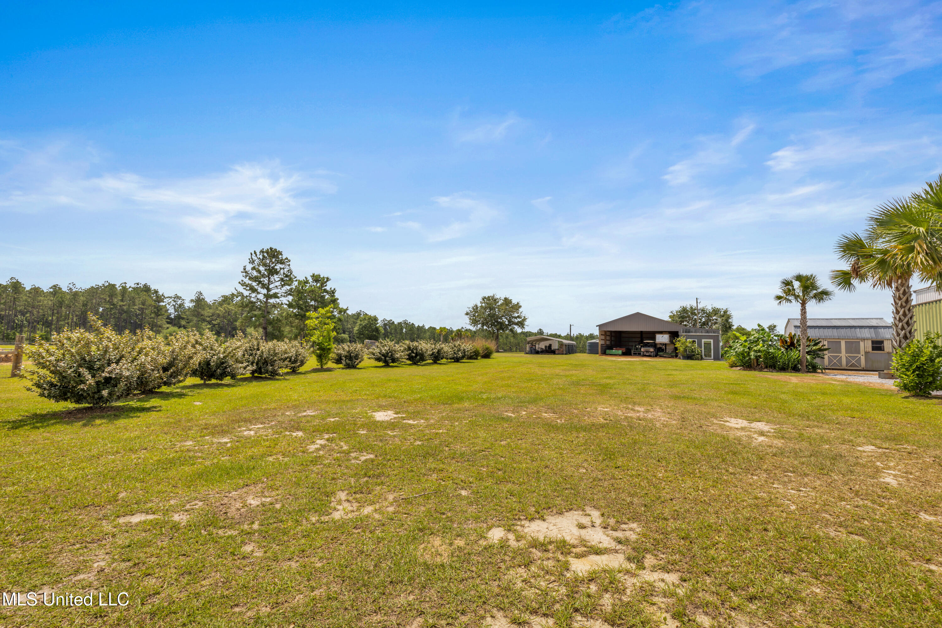 28193 J P Ladner Road Property Photo 14