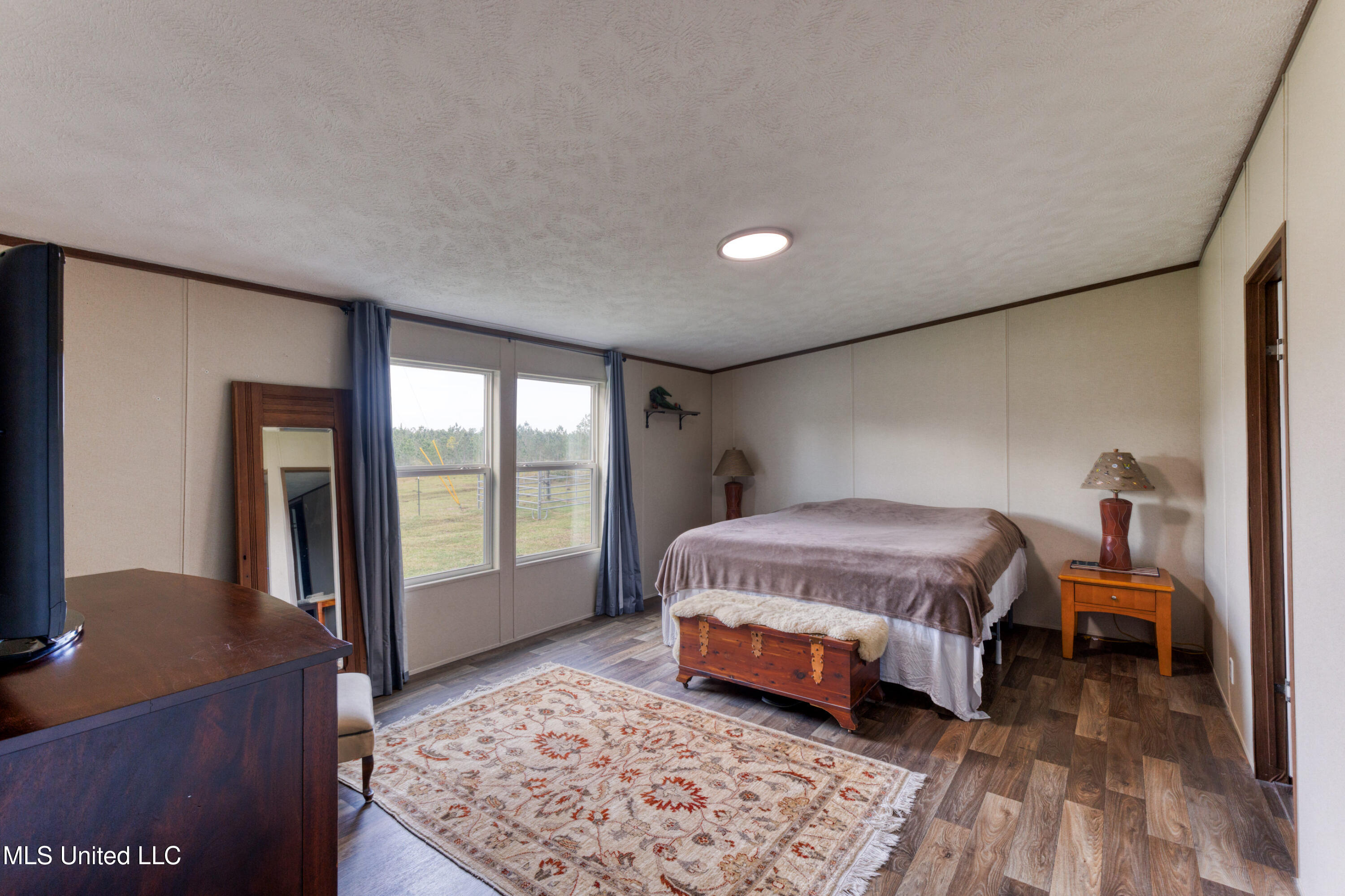 28193 J P Ladner Road Property Photo 29