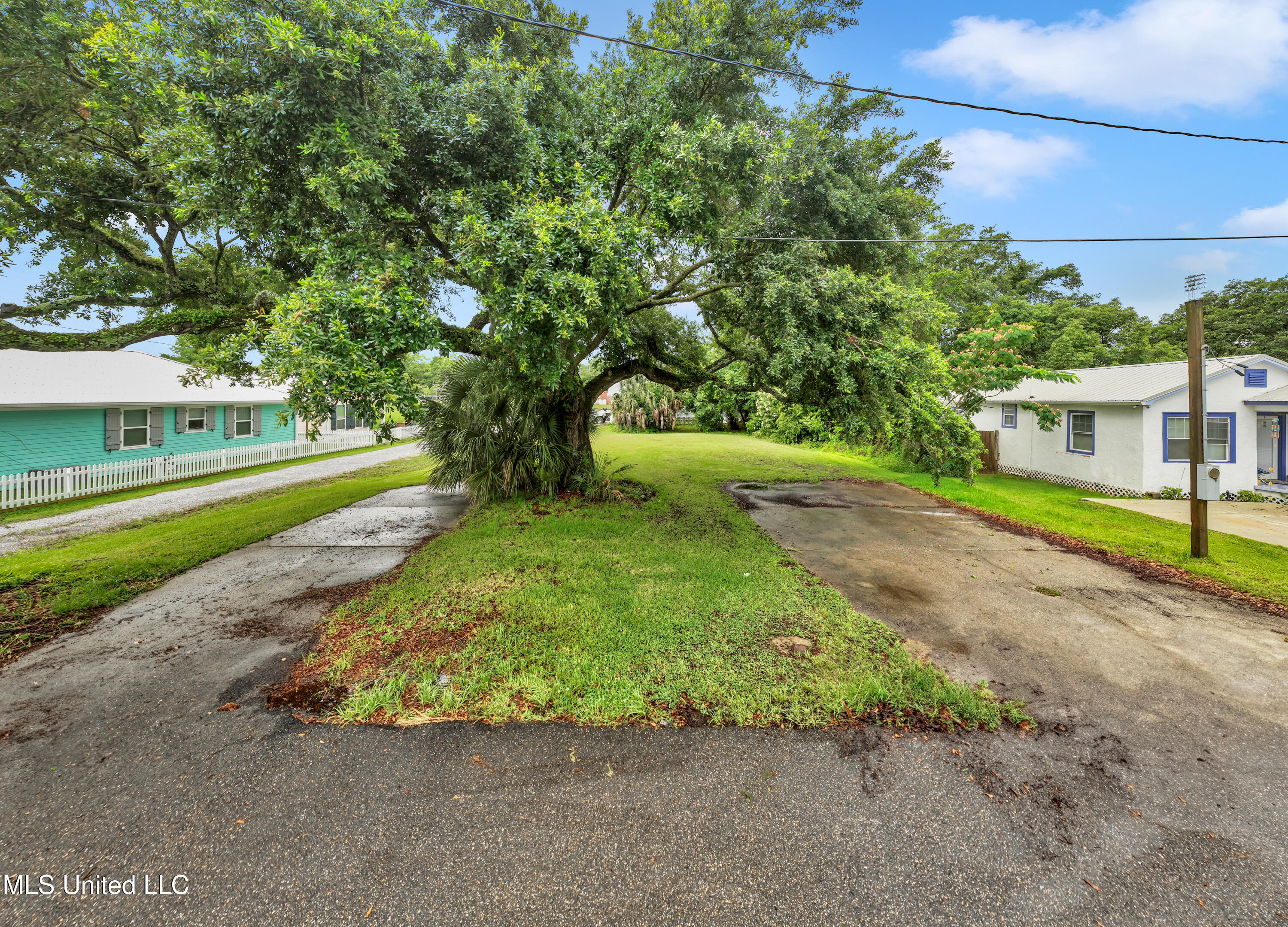 306 Union Street Property Photo 1