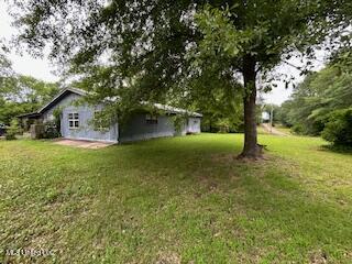 605 E Stone Street Property Photo 1