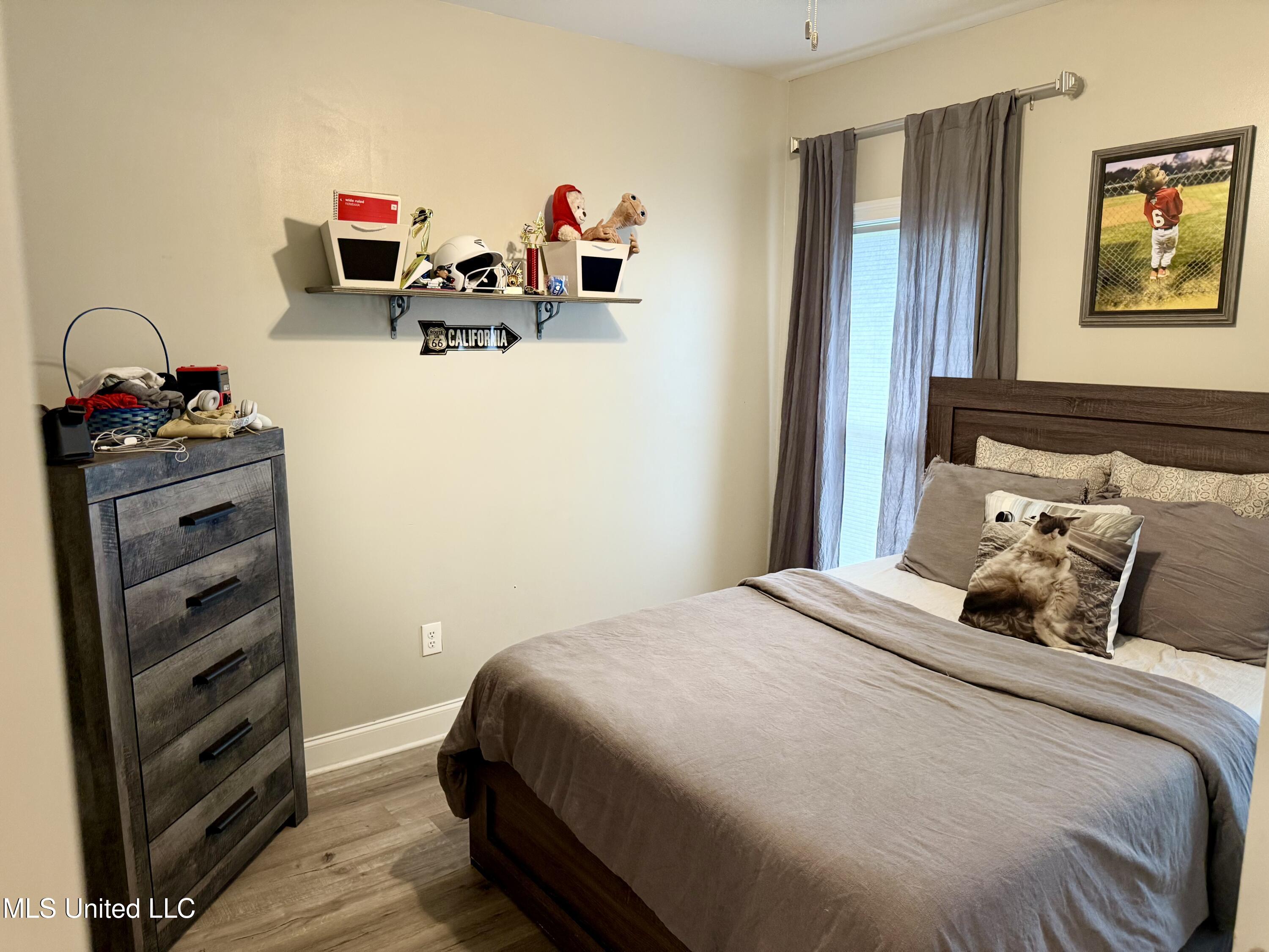 580 Hickory Place Property Photo 12