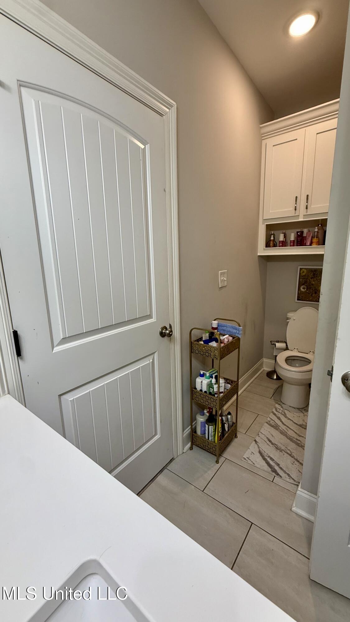 580 Hickory Place Property Photo 14