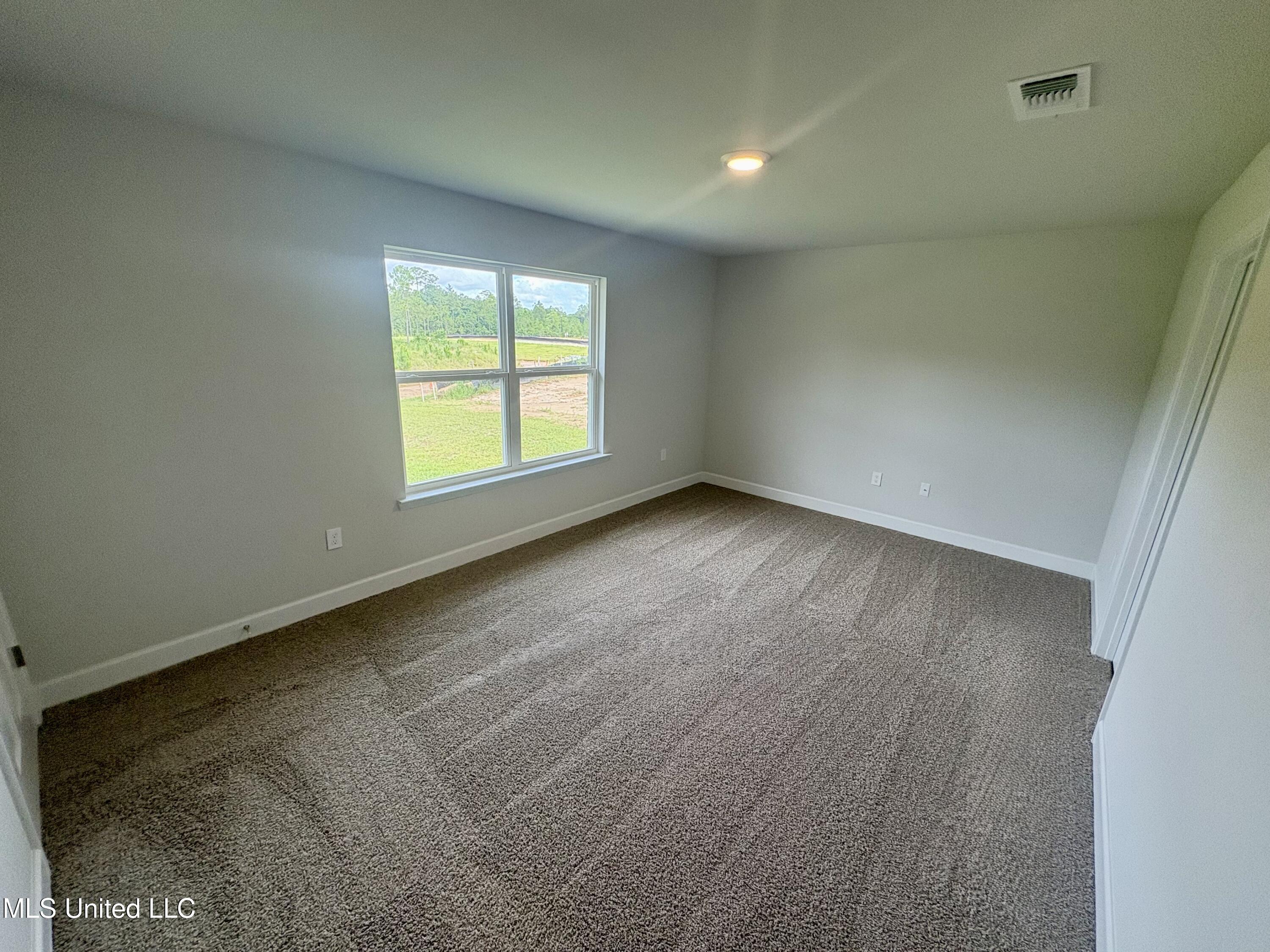 18060 Tiffany Renee Drive Property Photo 25