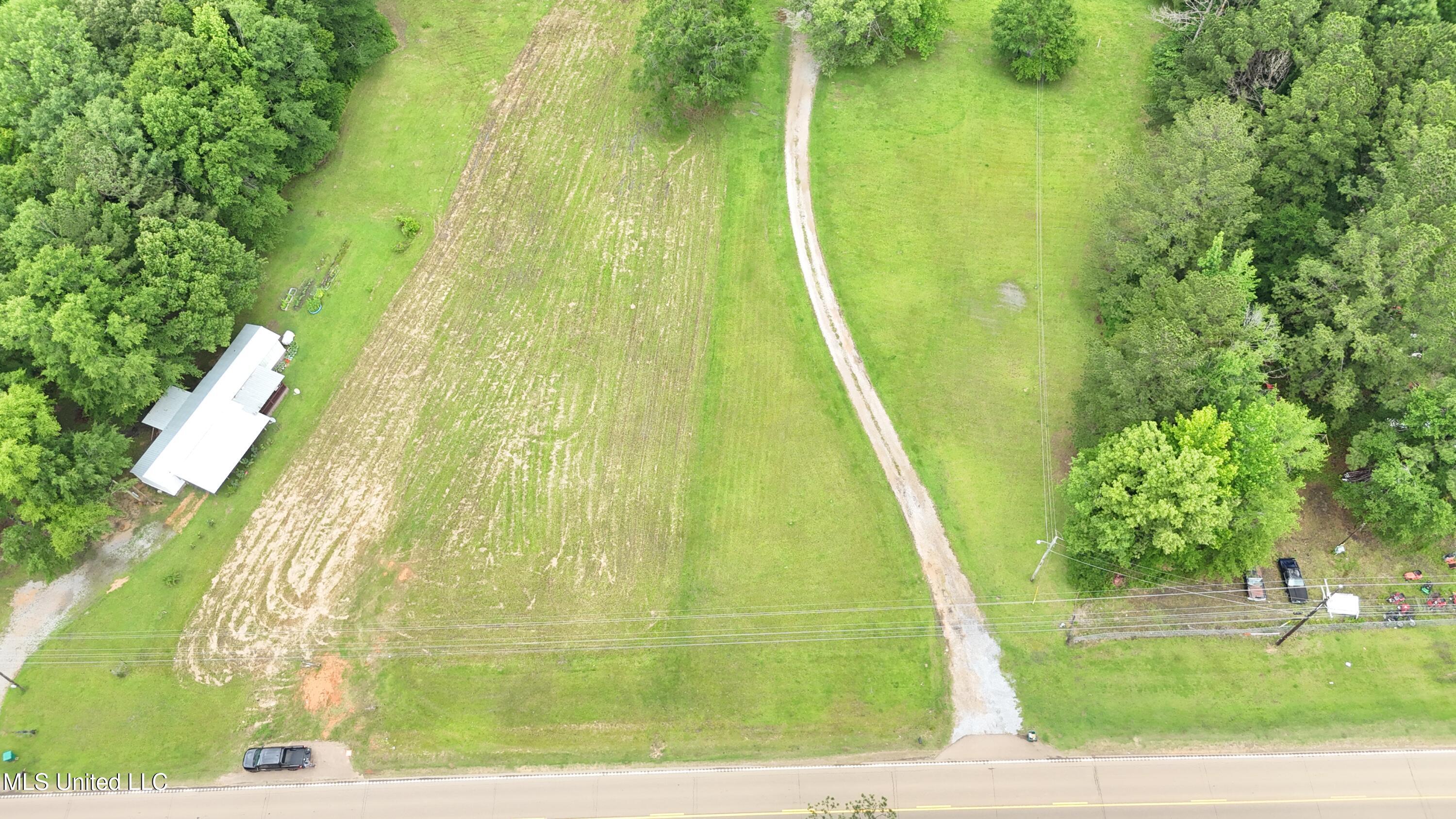 1326 Highway 80 Property Photo 3