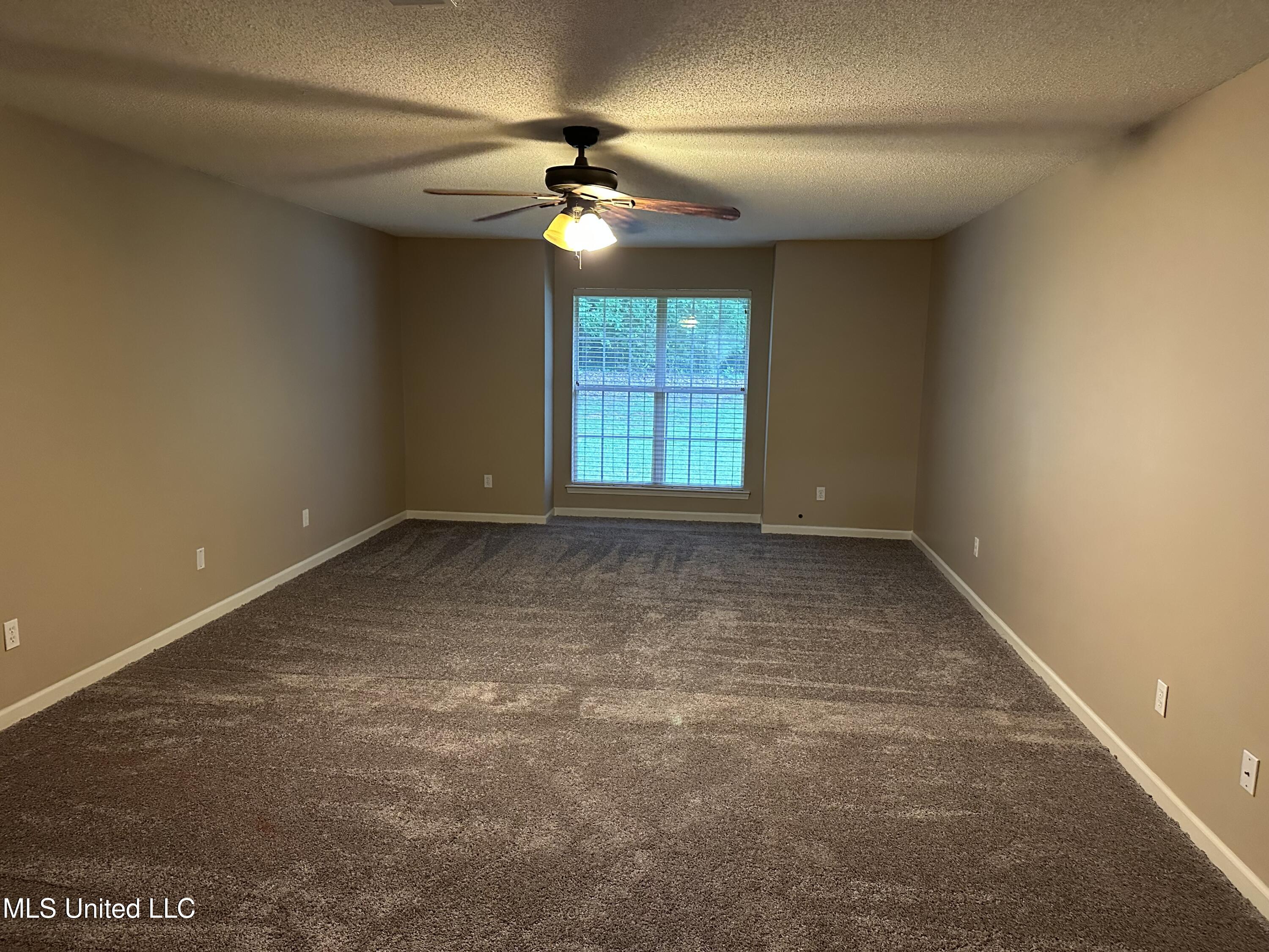 90 Vance Cove Property Photo 24