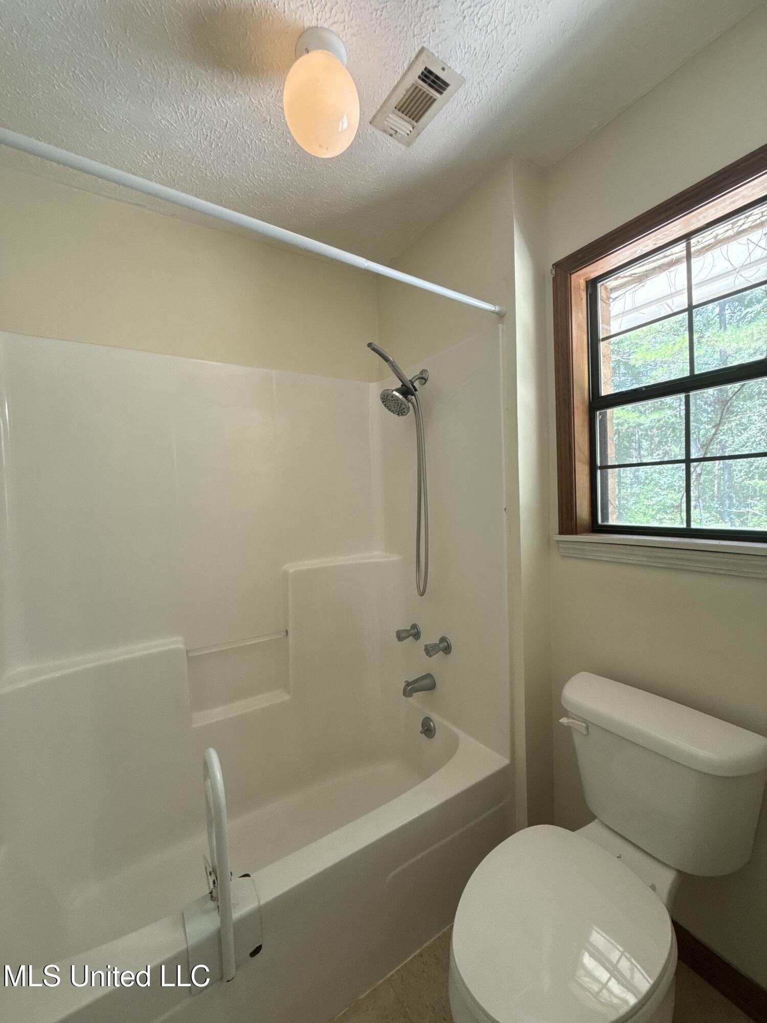12 Minerva Road Property Photo 36