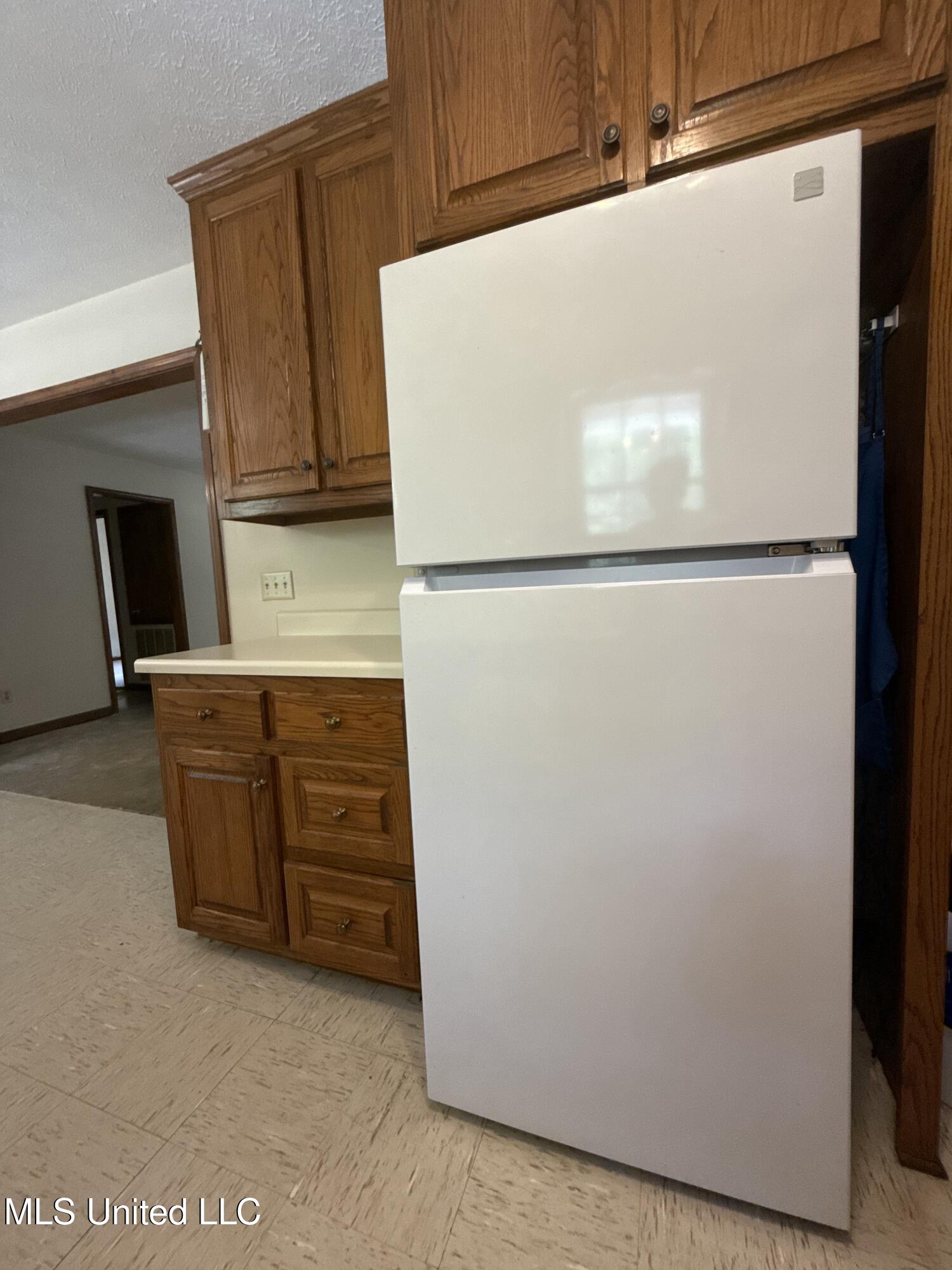 12 Minerva Road Property Photo 42