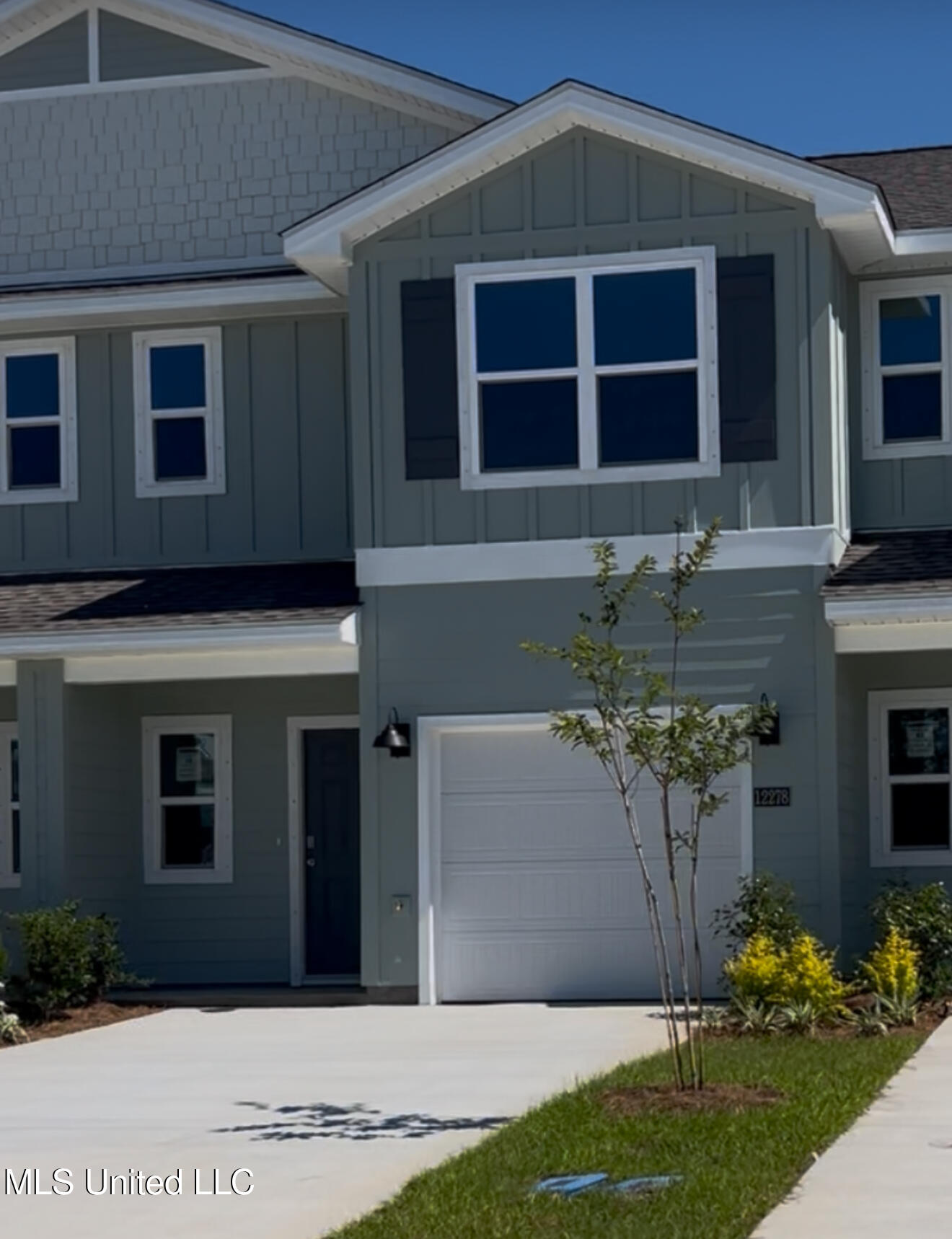 12278 Frazier Lane Property Photo 1