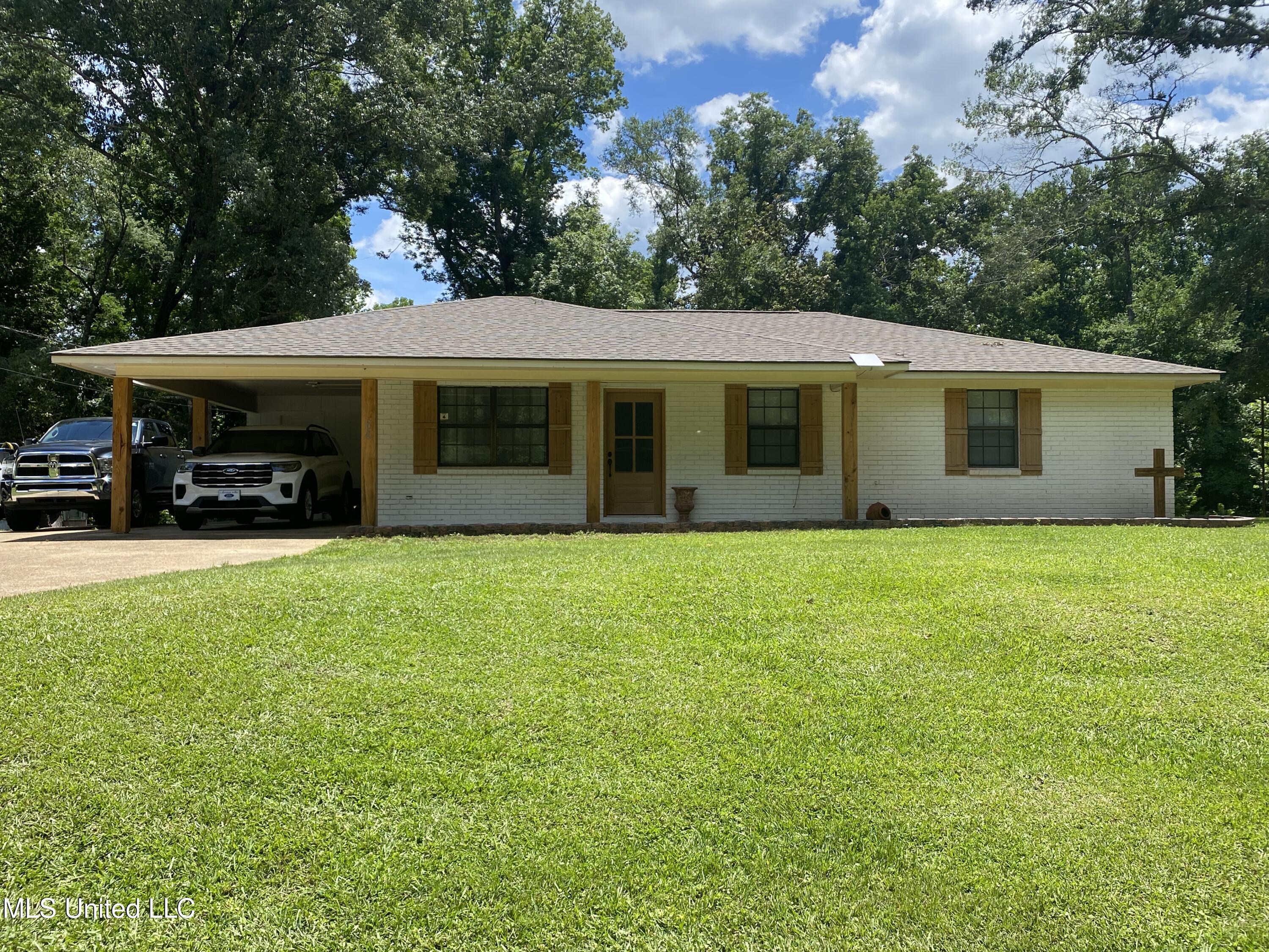 64 Ogden Road Property Photo 1