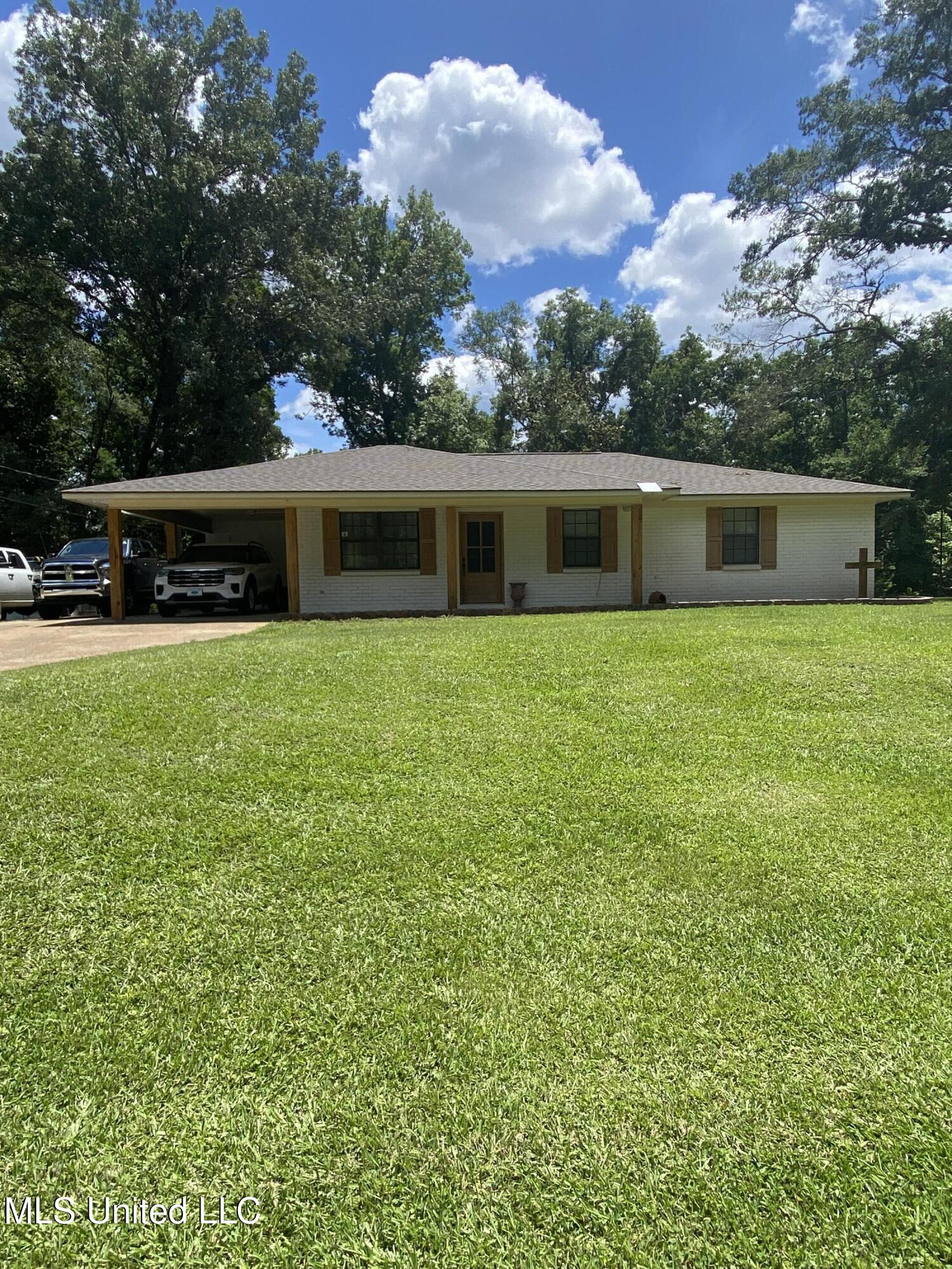 64 Ogden Road Property Photo 3