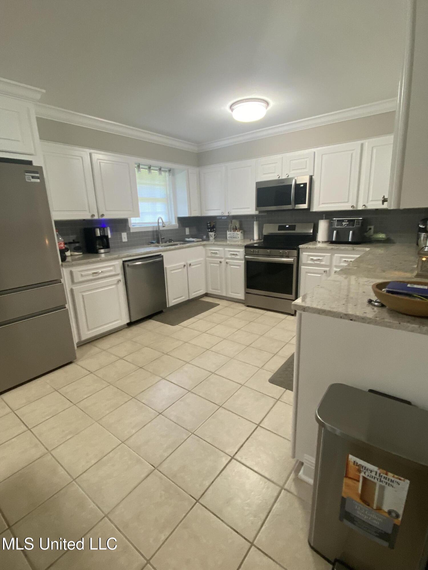 64 Ogden Road Property Photo 9