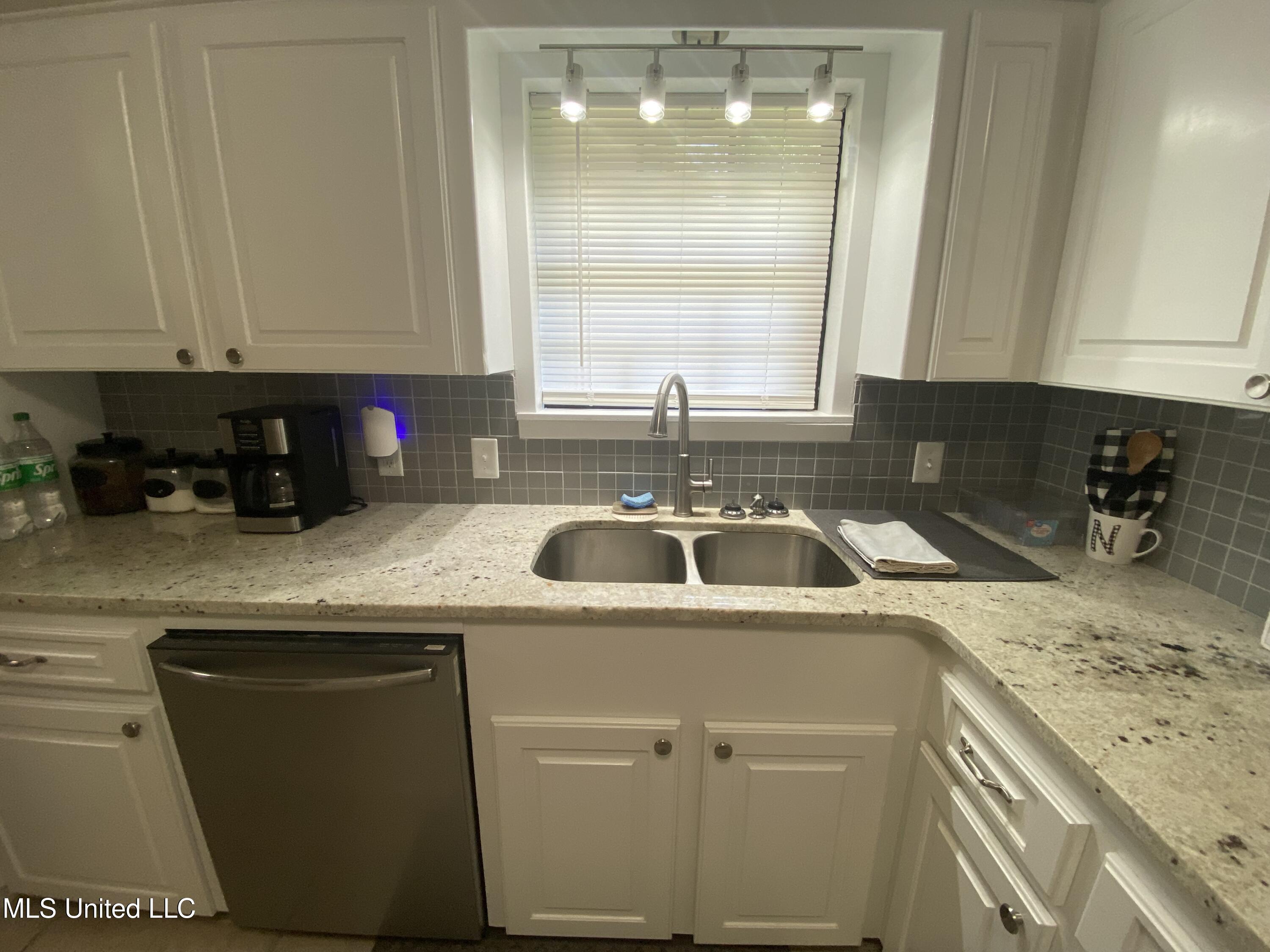 64 Ogden Road Property Photo 14