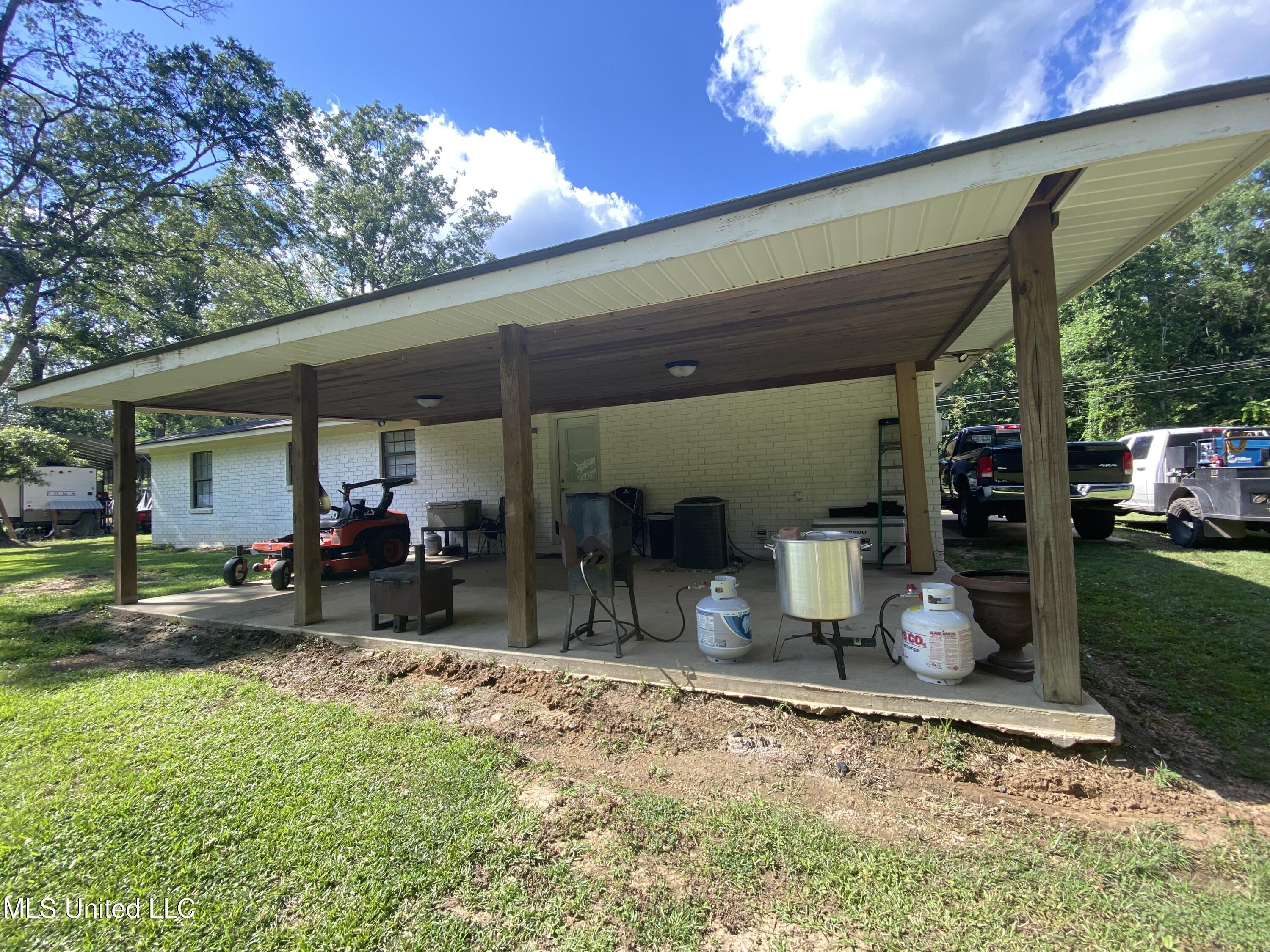 64 Ogden Road Property Photo 47