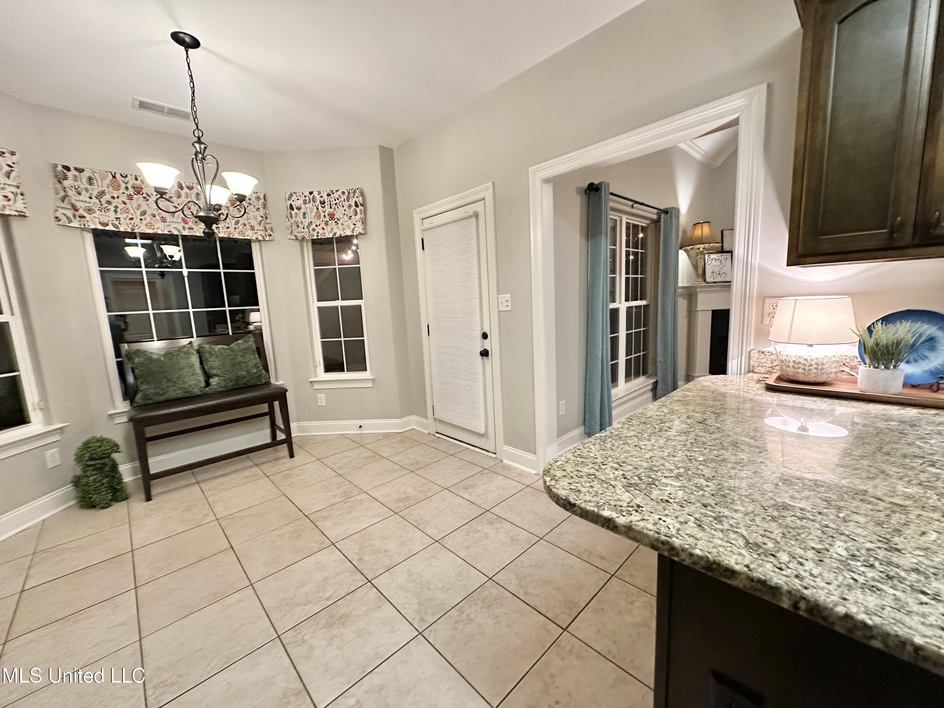 1406 Koby Lane Property Photo 15