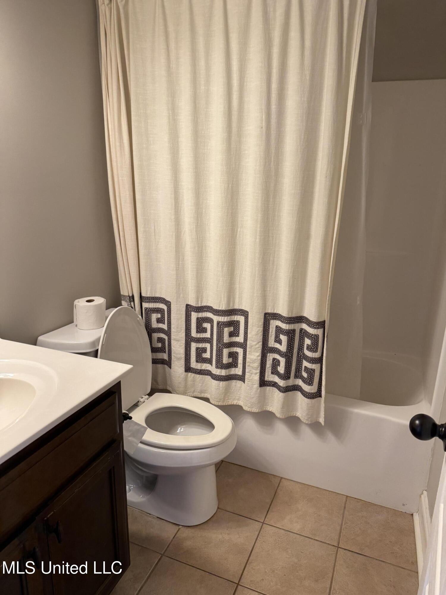 1406 Koby Lane Property Photo 17