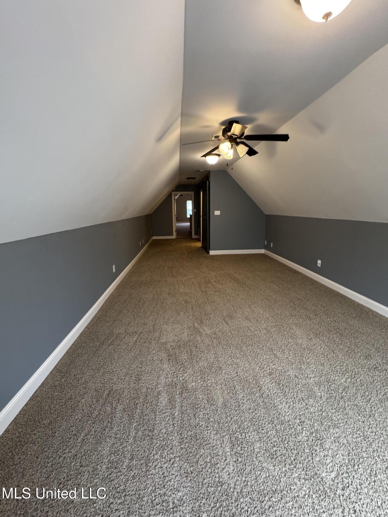 1406 Koby Lane Property Photo 19