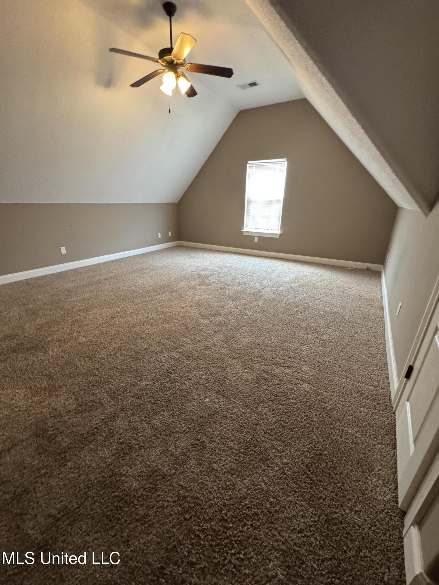 1406 Koby Lane Property Photo 33