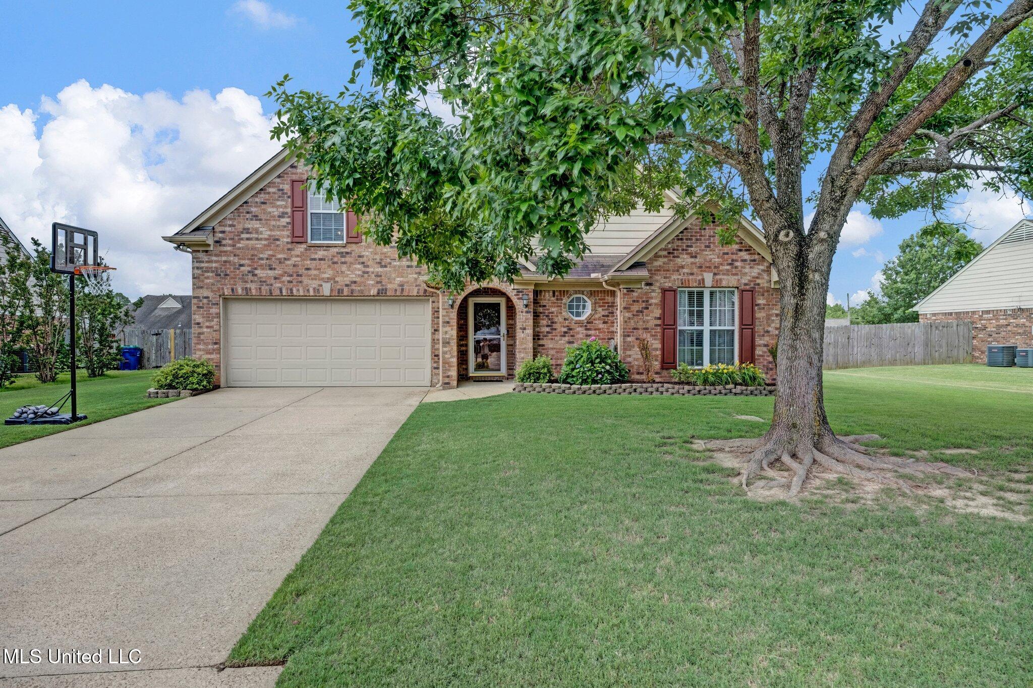 13245 Braybourne Parkway Property Photo 1