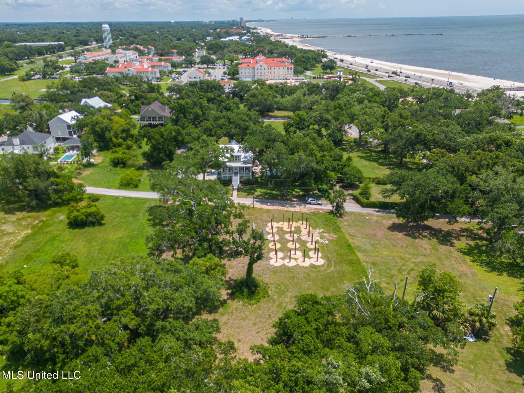 1537 Lot C Midway Avenue Property Photo 9