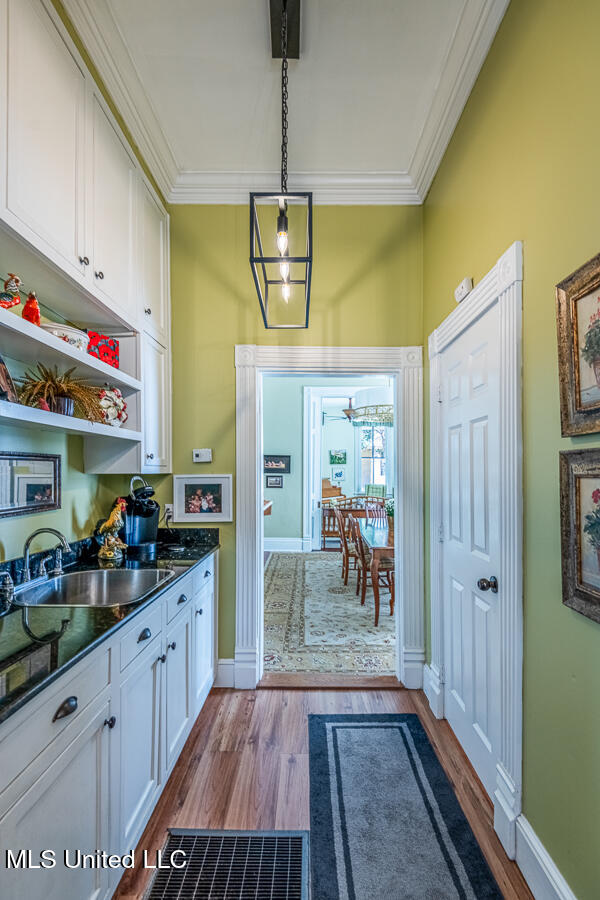 612 State Street Property Photo 24